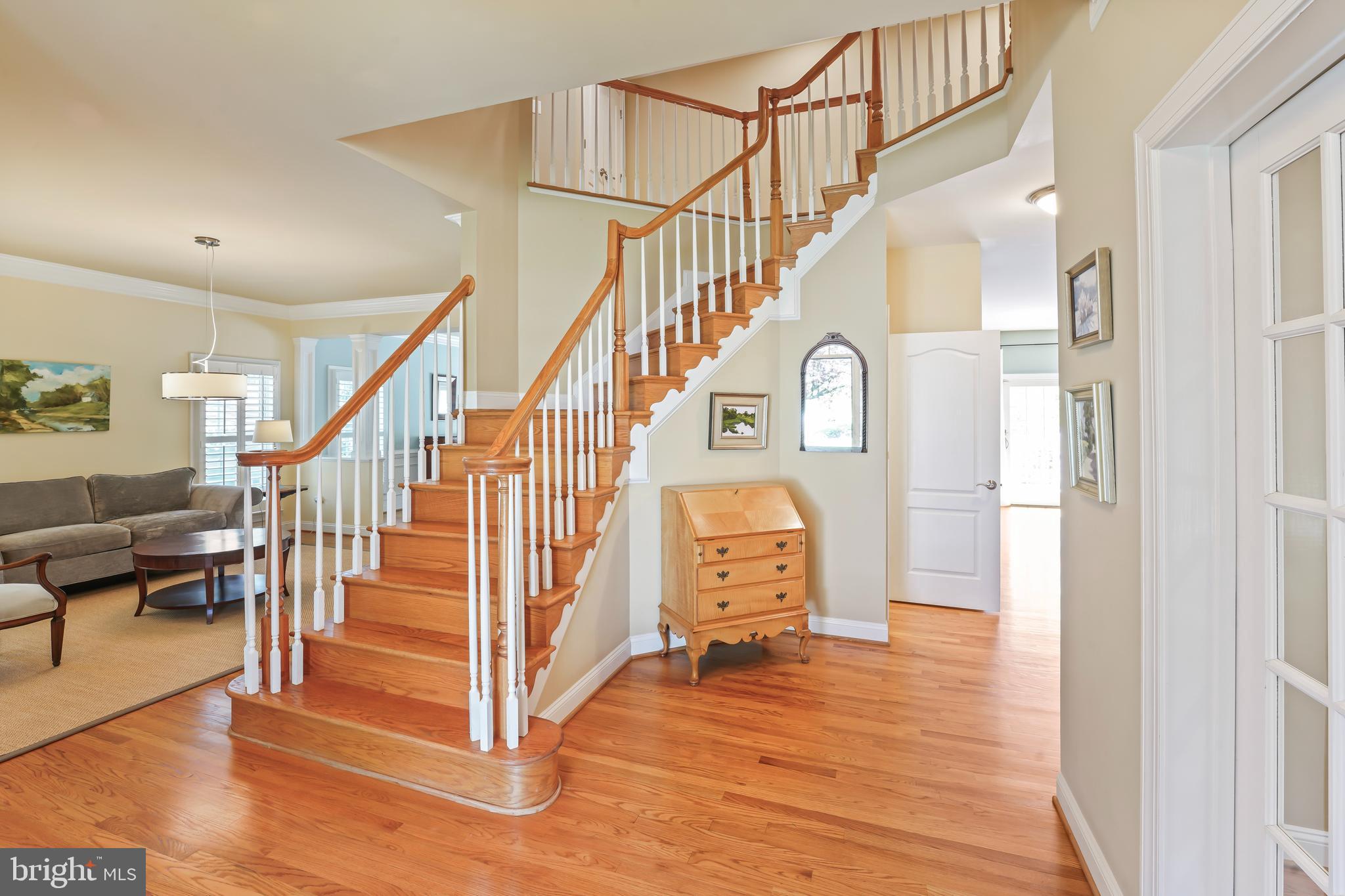 DEVON PARK - Residential