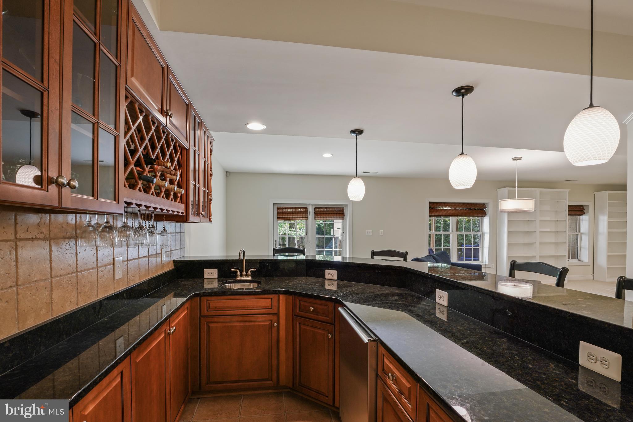 DEVON PARK - Residential