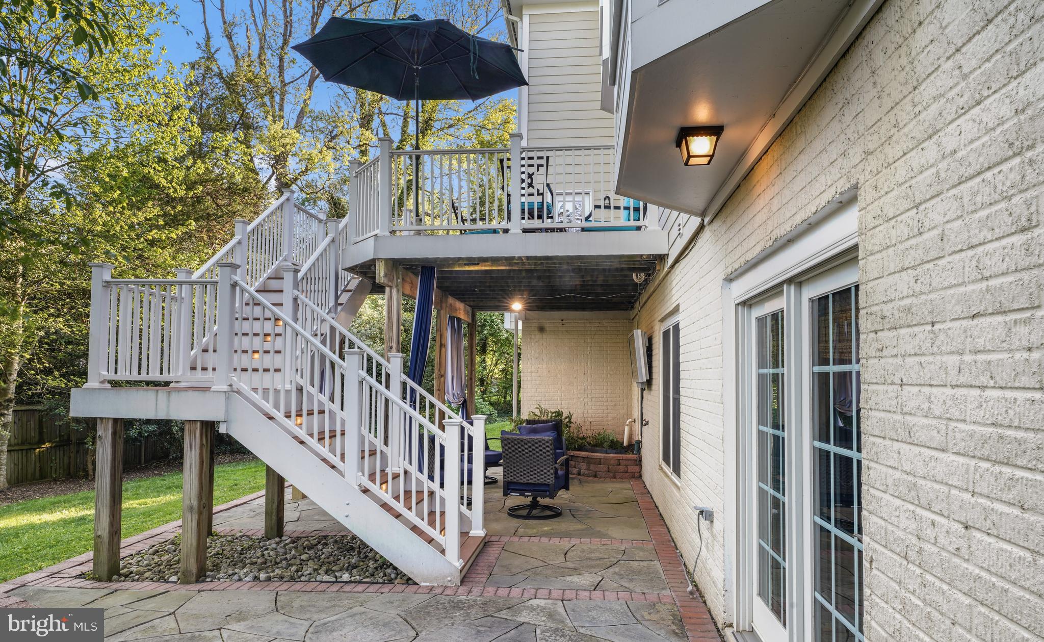 DEVON PARK - Residential