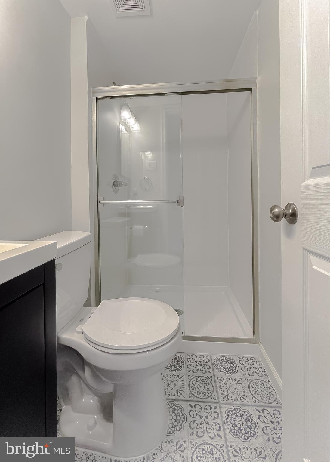 OAK MANOR TWN HSE CONDO - Residential Lease