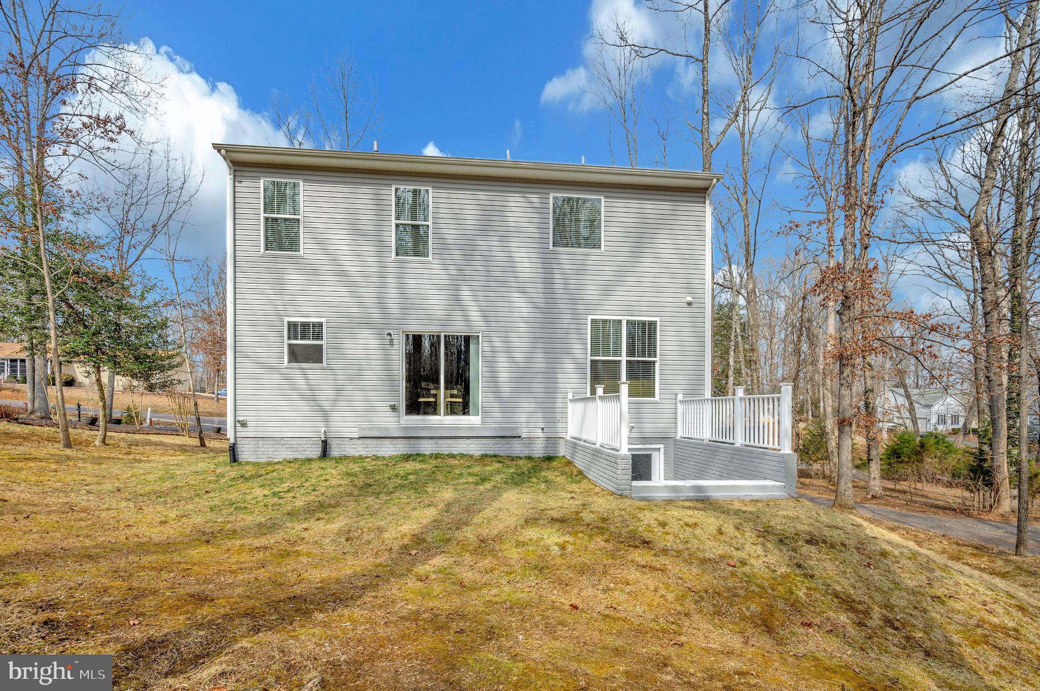 LAKE OF THE WOODS - Residential