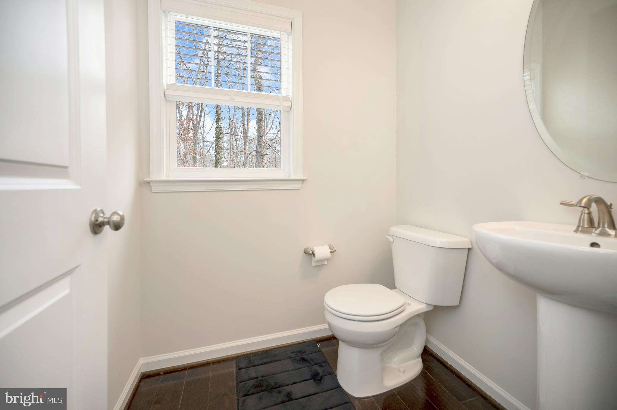 LAKE OF THE WOODS - Residential