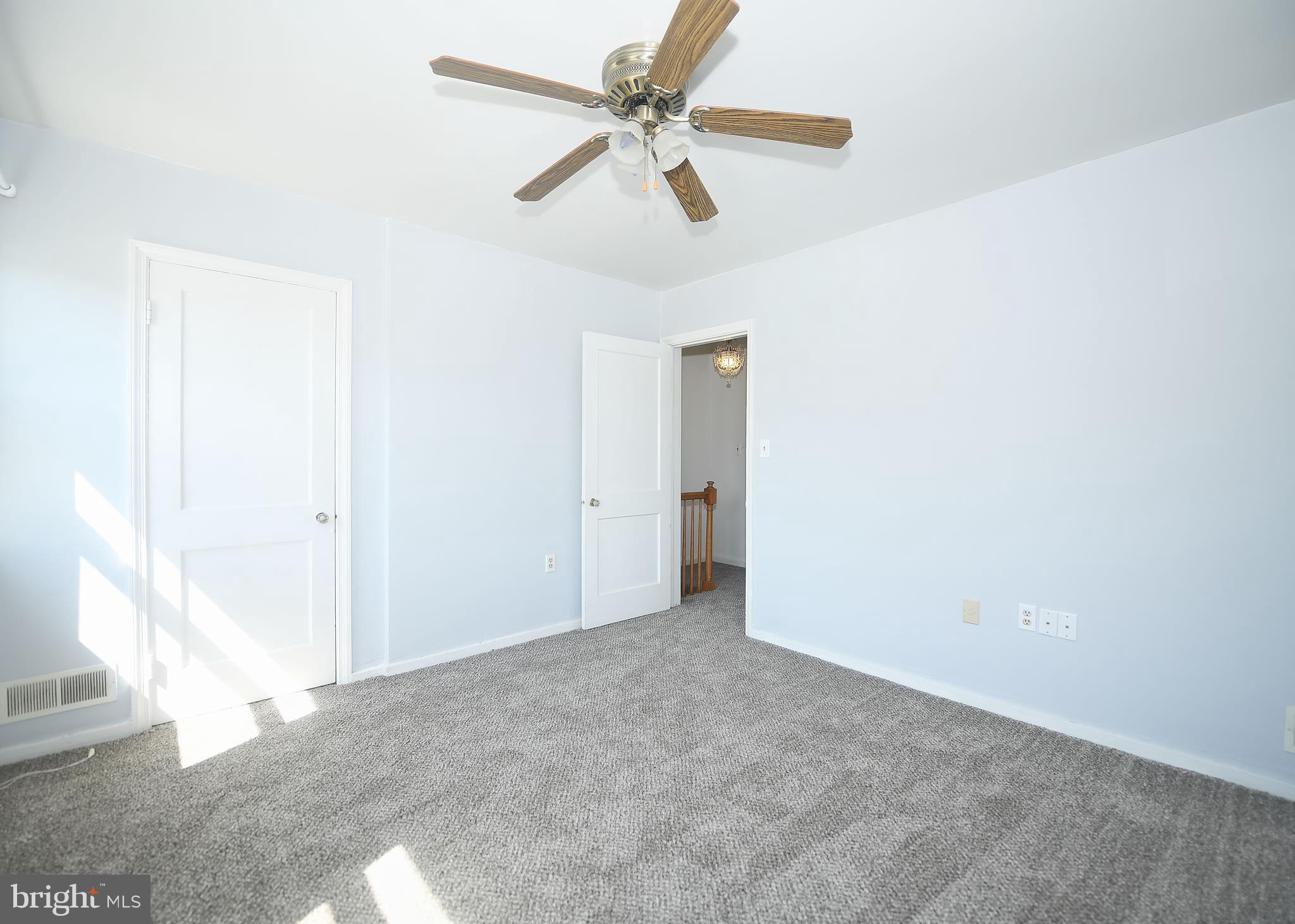 EASTWOOD - Residential