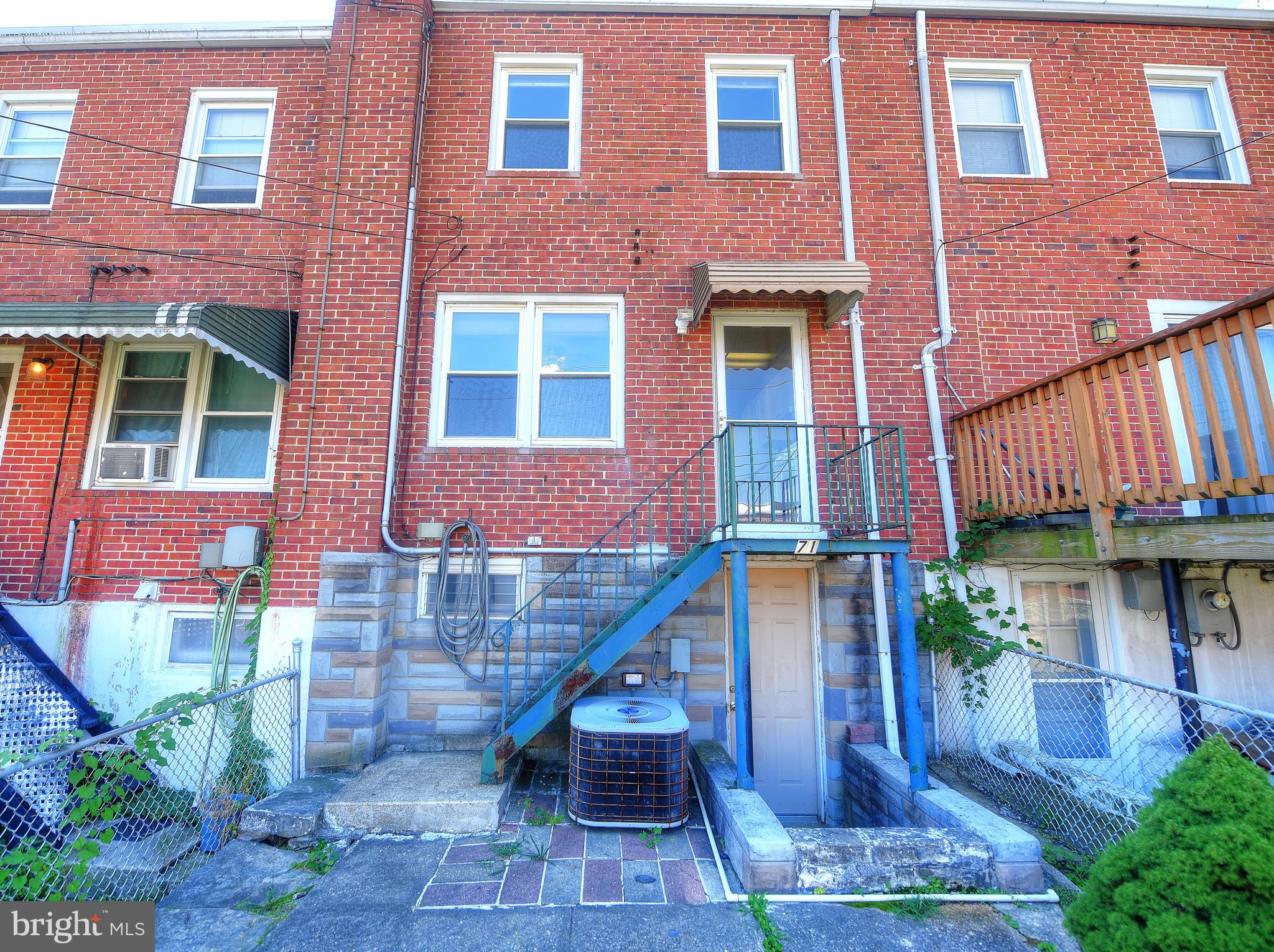 EASTWOOD - Residential