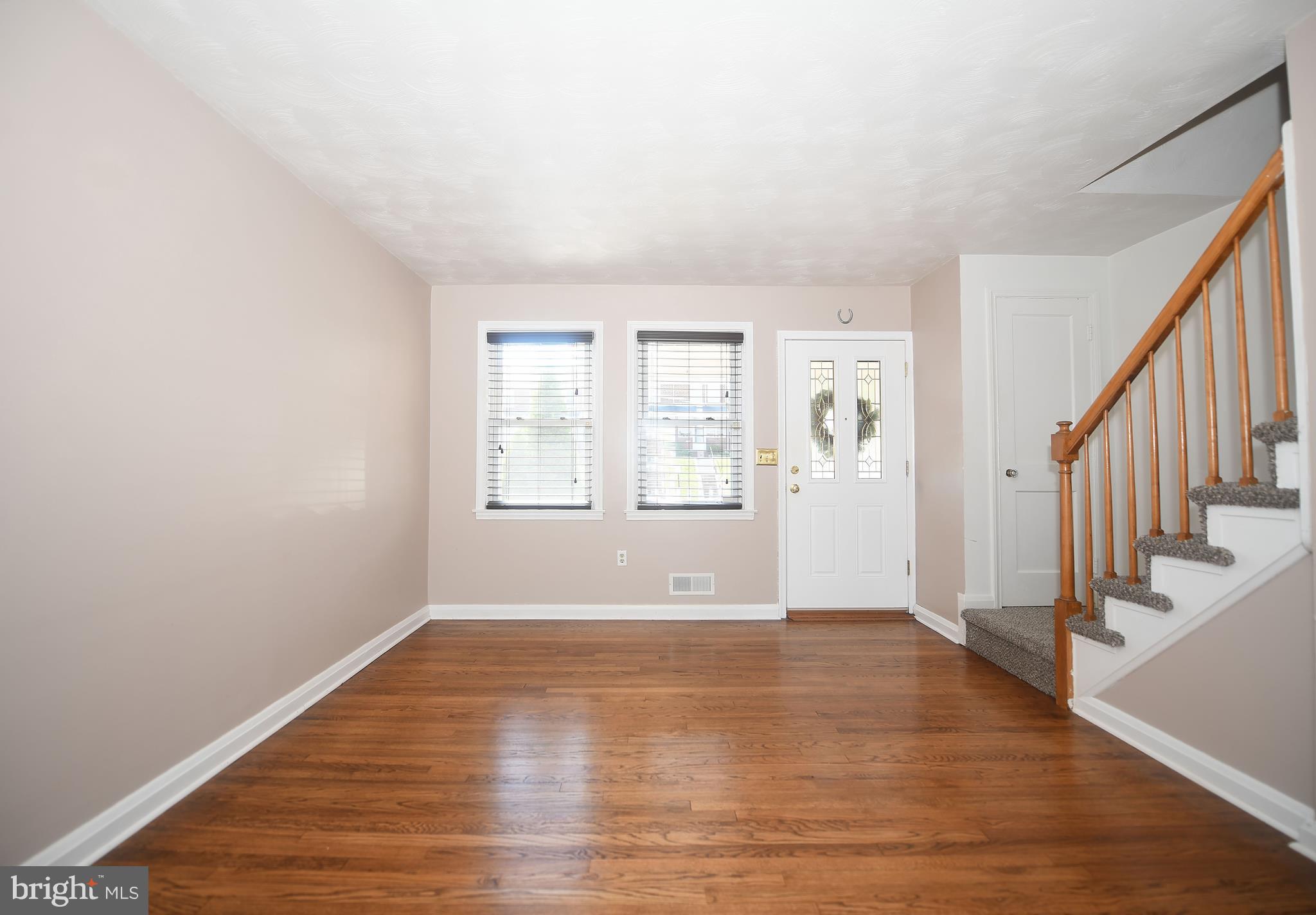 EASTWOOD - Residential