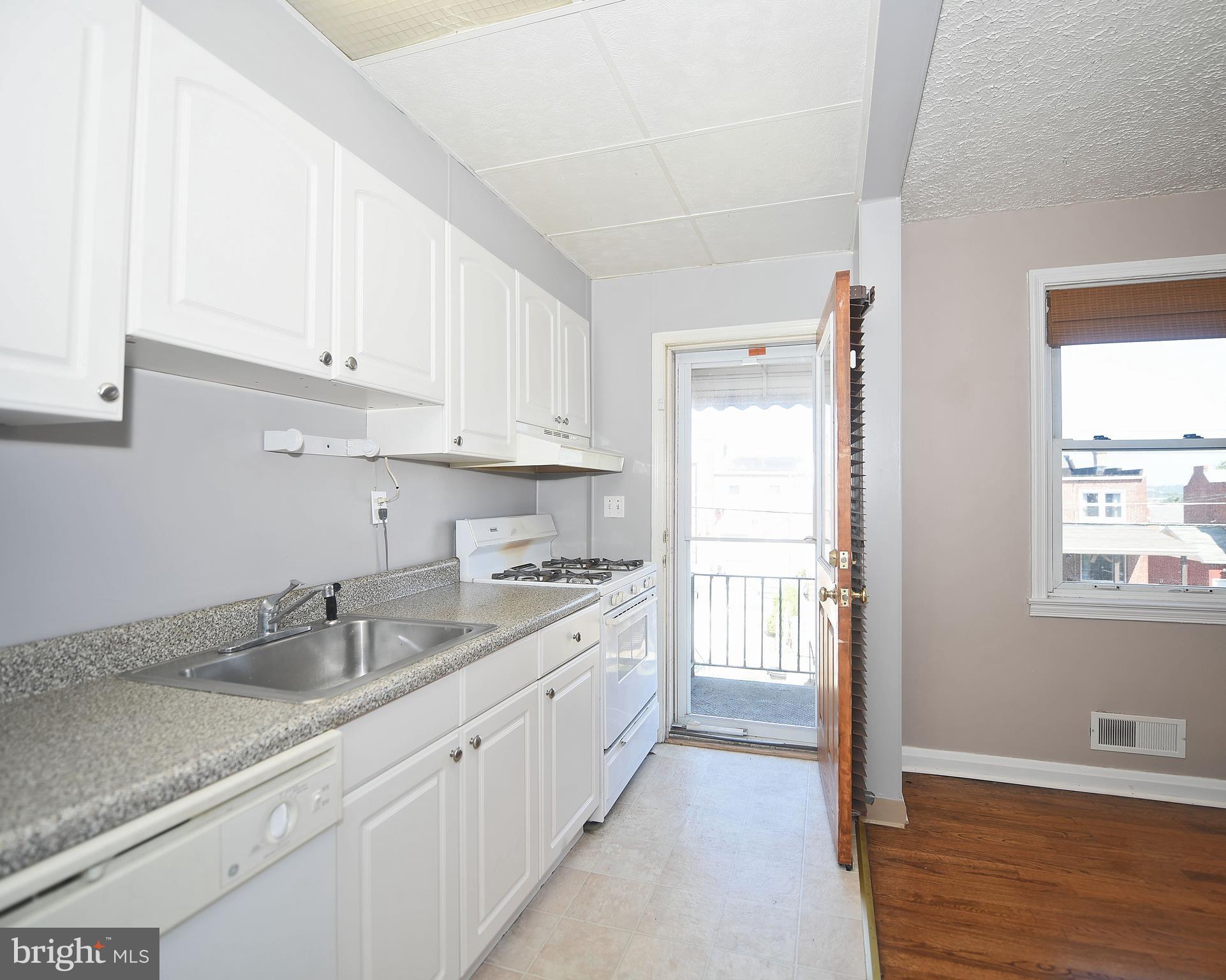 EASTWOOD - Residential