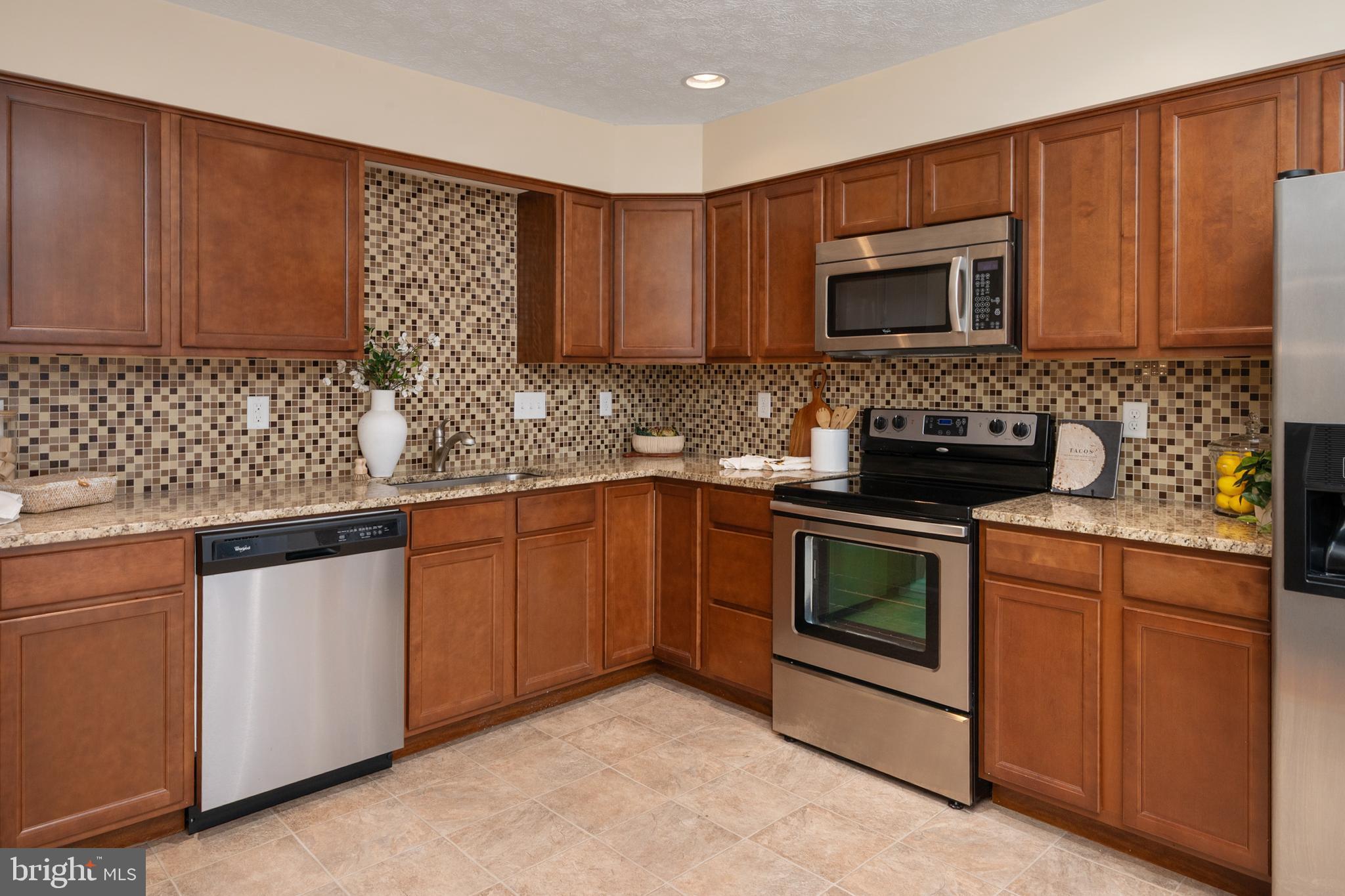 CROSBY HILL - Residential