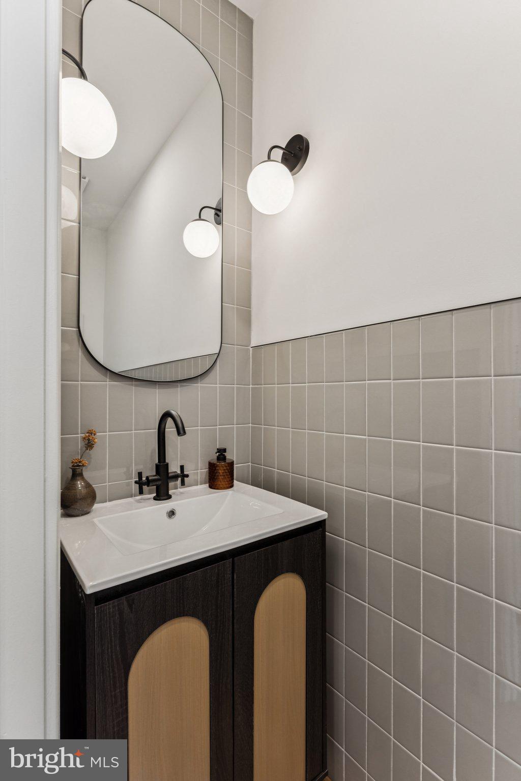 PHILADELPHIA - Residential