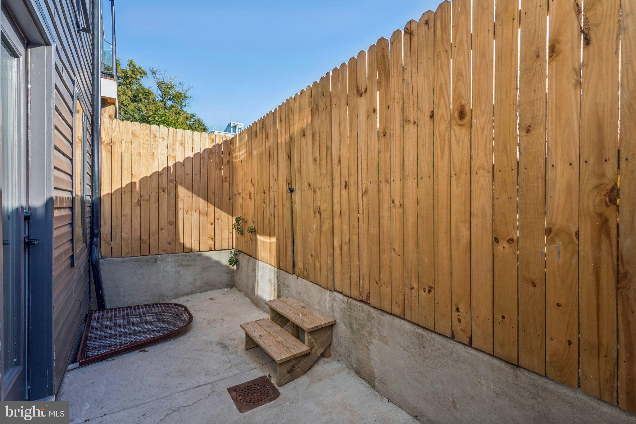 PHILADELPHIA - Residential