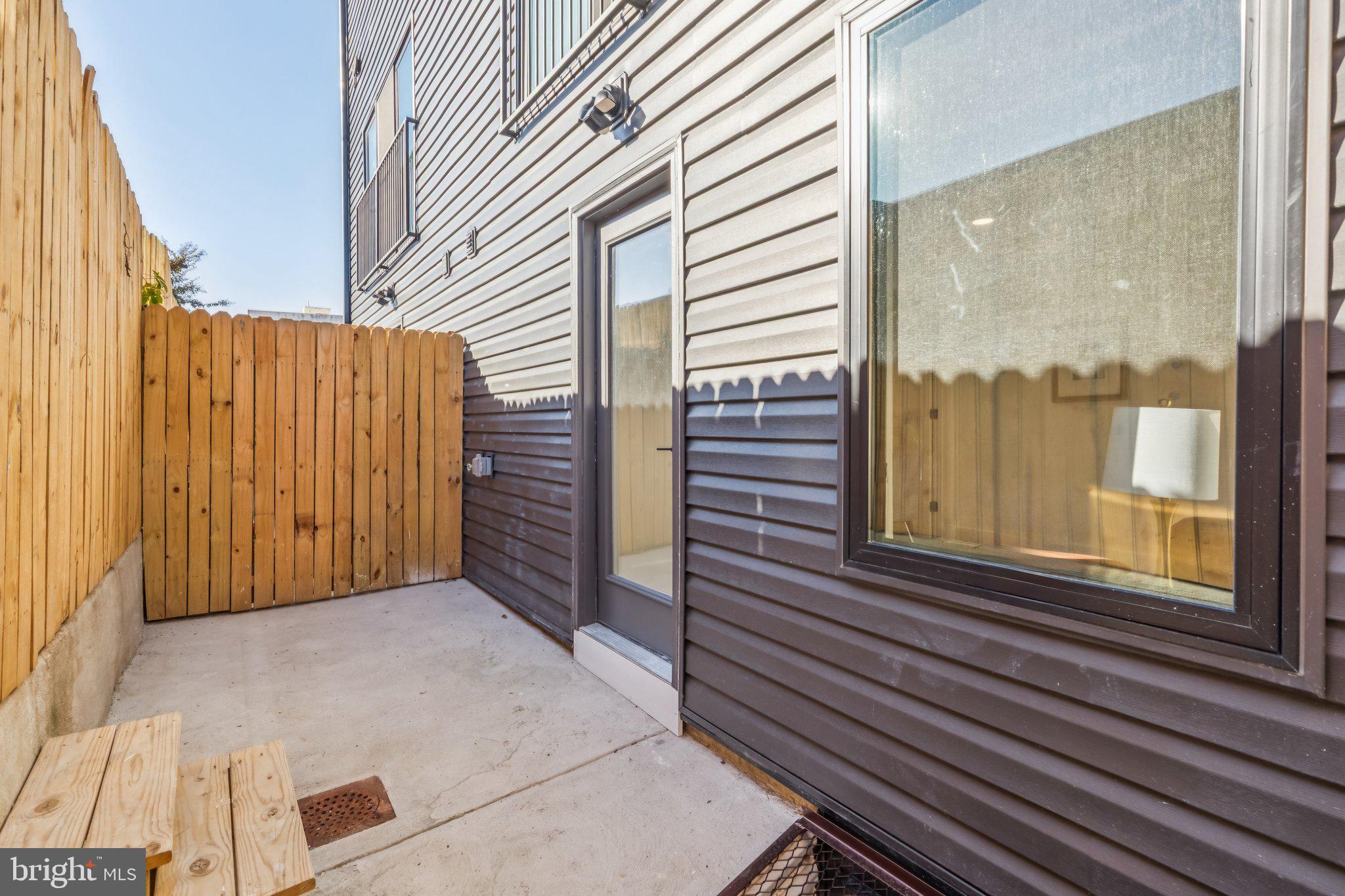 PHILADELPHIA - Residential