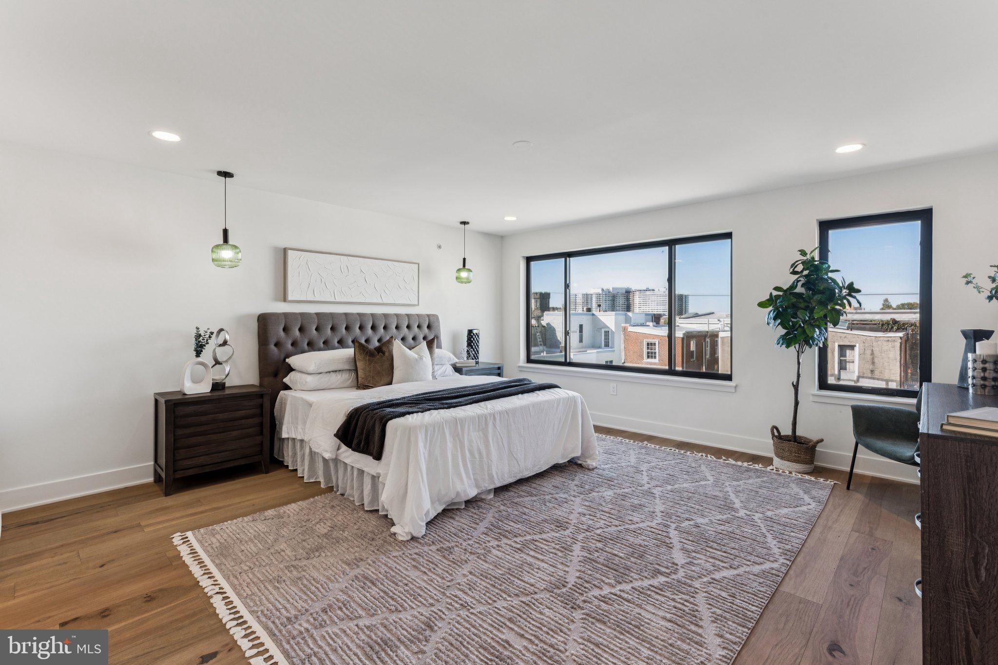 PHILADELPHIA - Residential