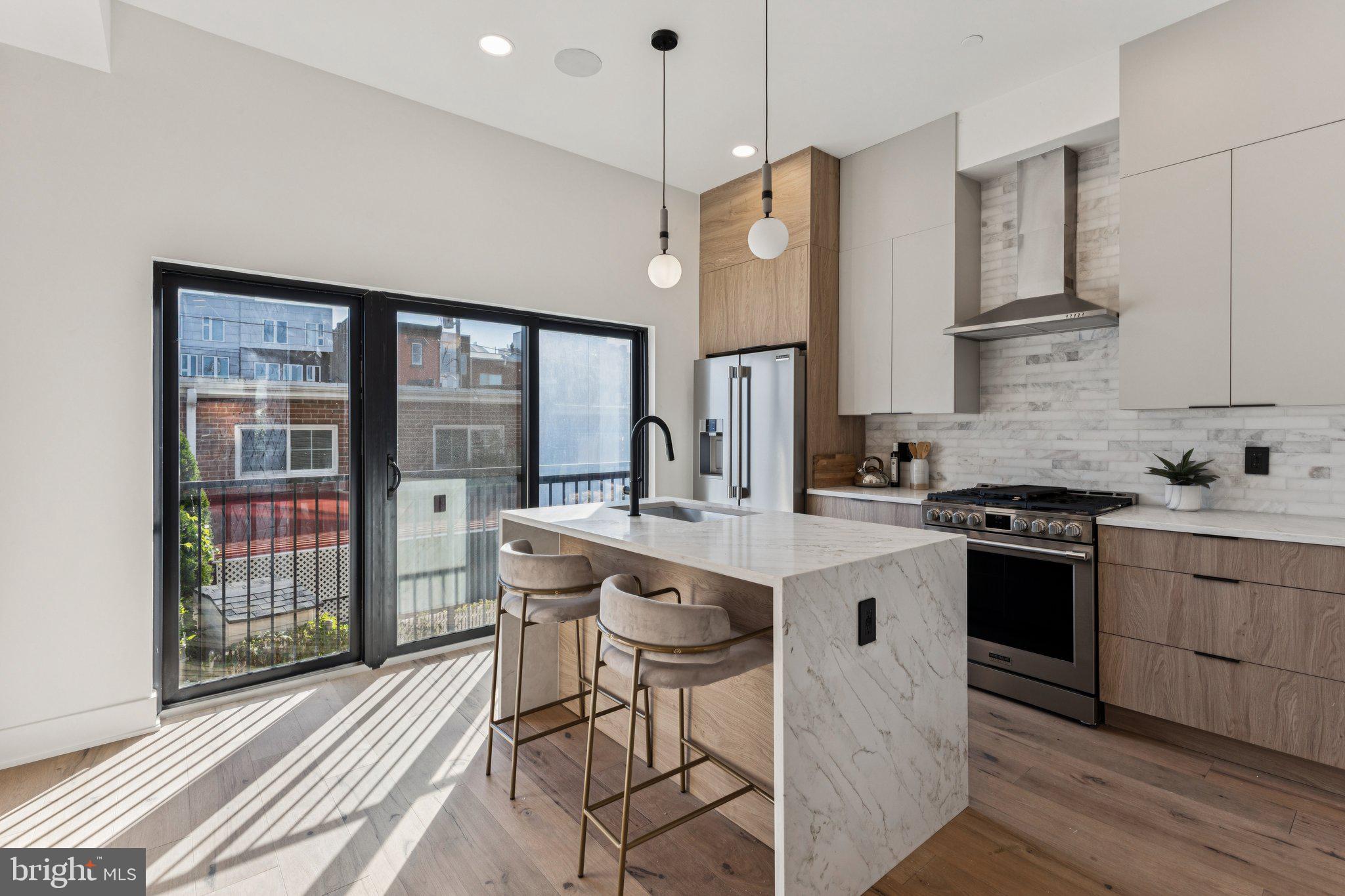 PHILADELPHIA - Residential