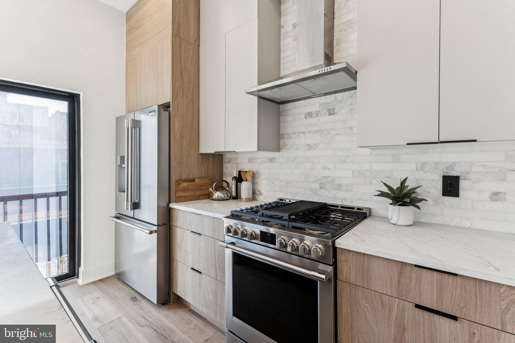 PHILADELPHIA - Residential