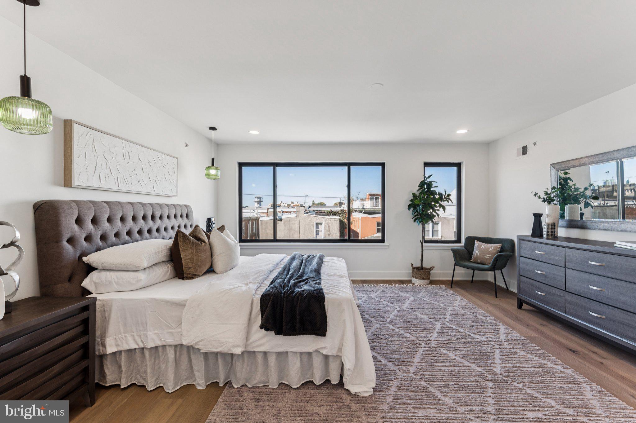 PHILADELPHIA - Residential