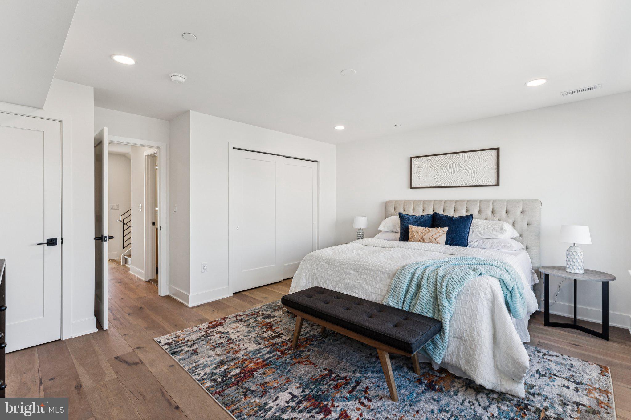 PHILADELPHIA - Residential