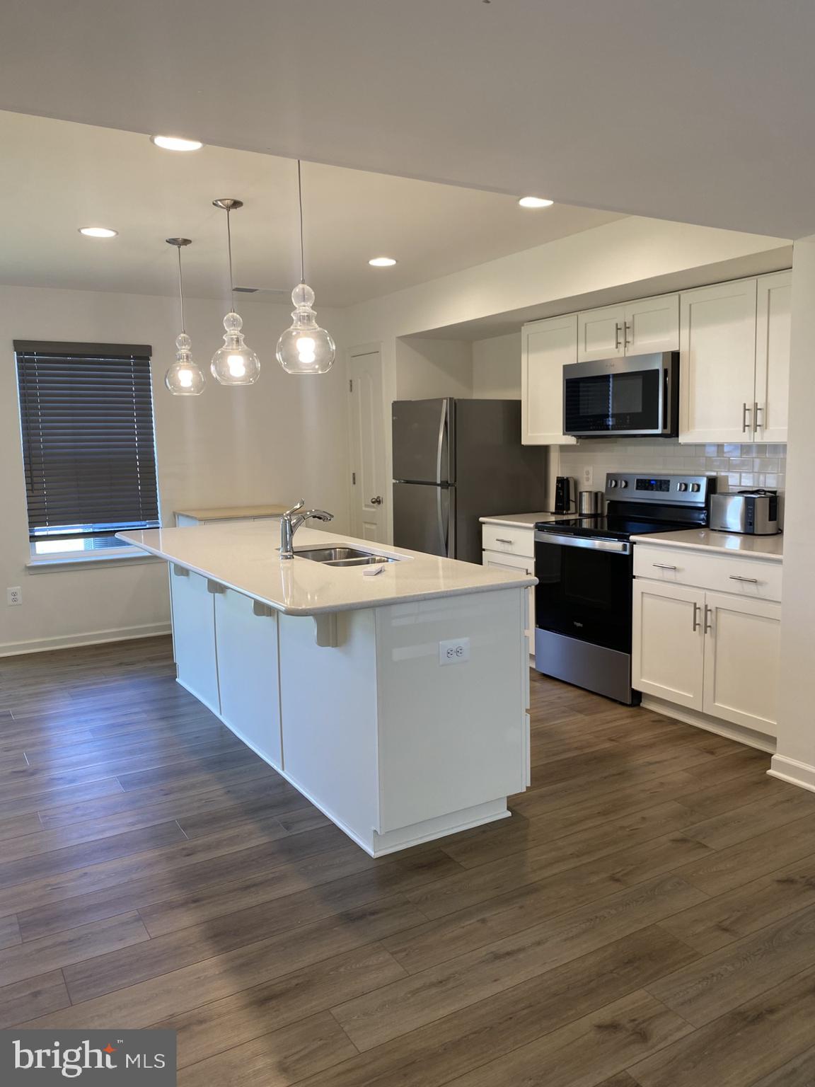 WHISPERING PINES - Residential Lease