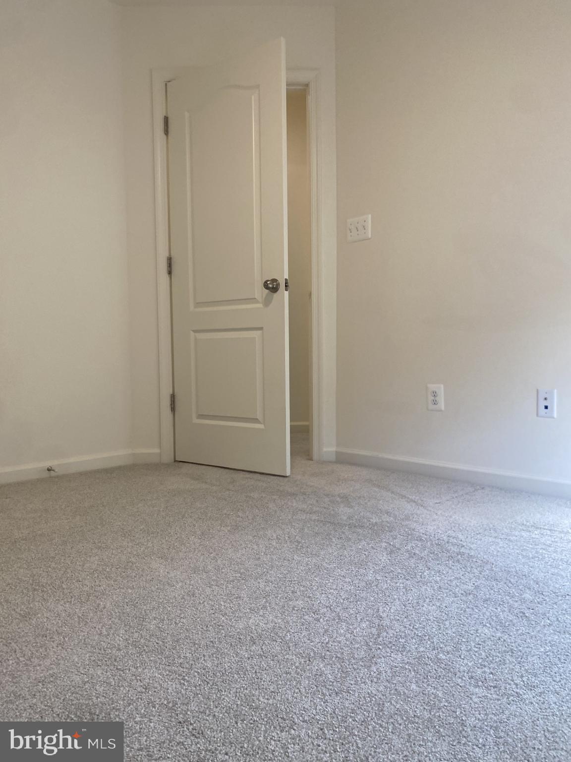 WHISPERING PINES - Residential Lease