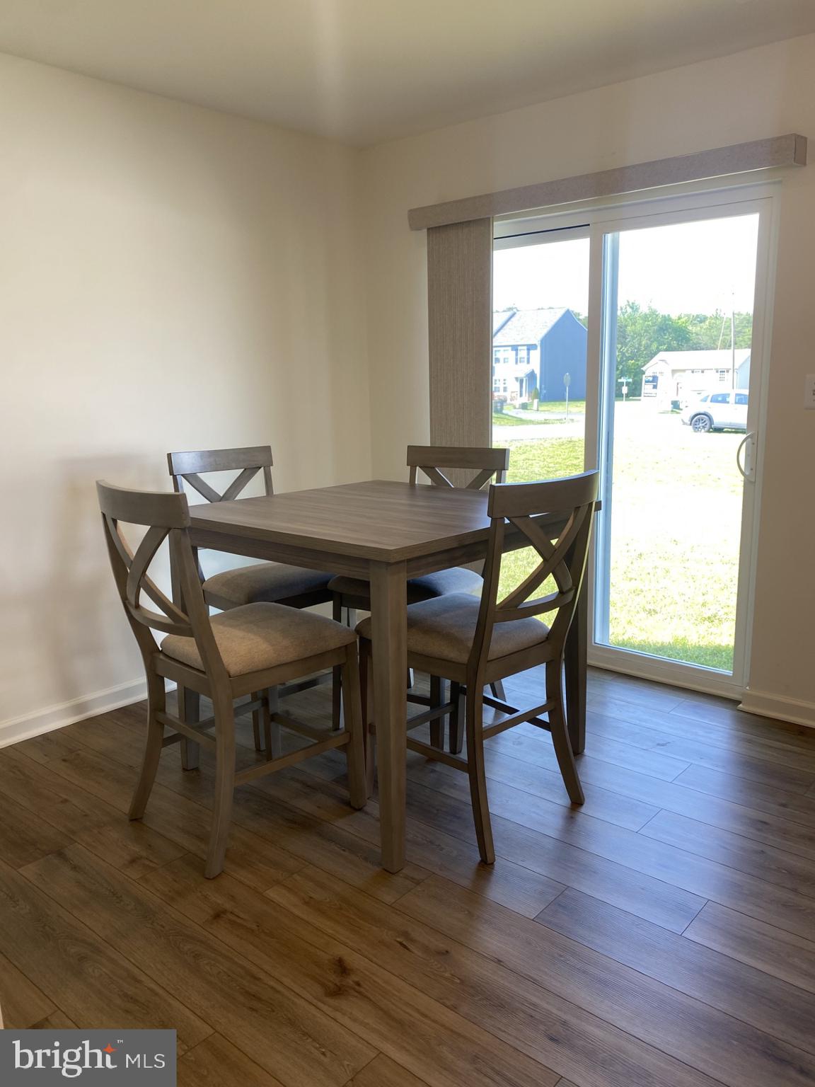 WHISPERING PINES - Residential Lease