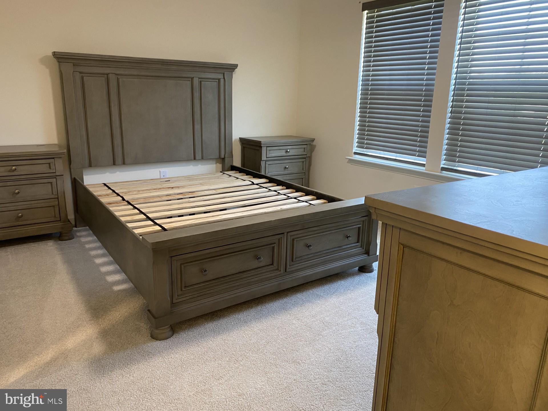 WHISPERING PINES - Residential Lease