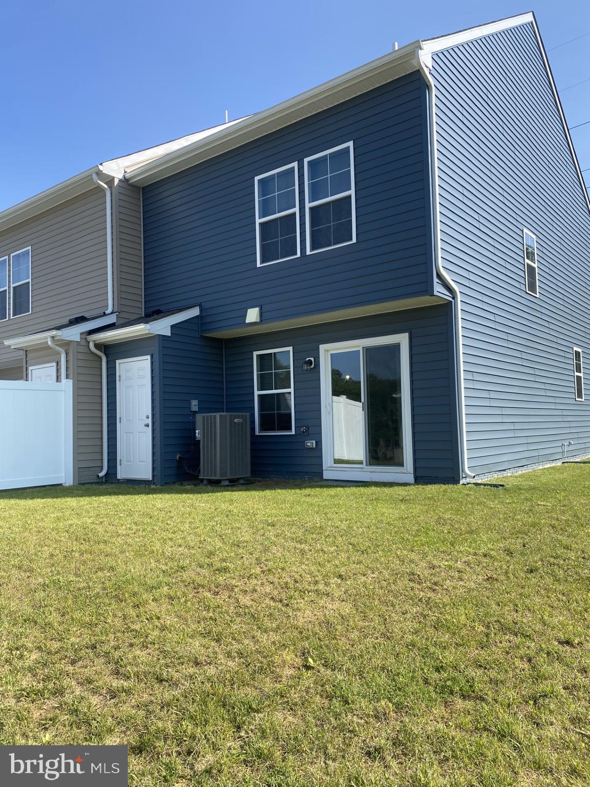 WHISPERING PINES - Residential Lease