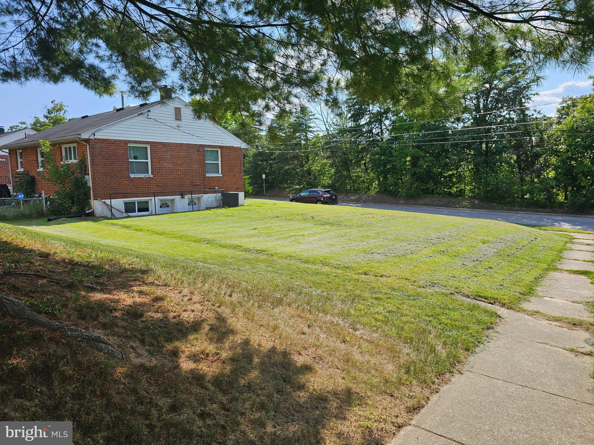 FOREST HEIGHTS - Residential