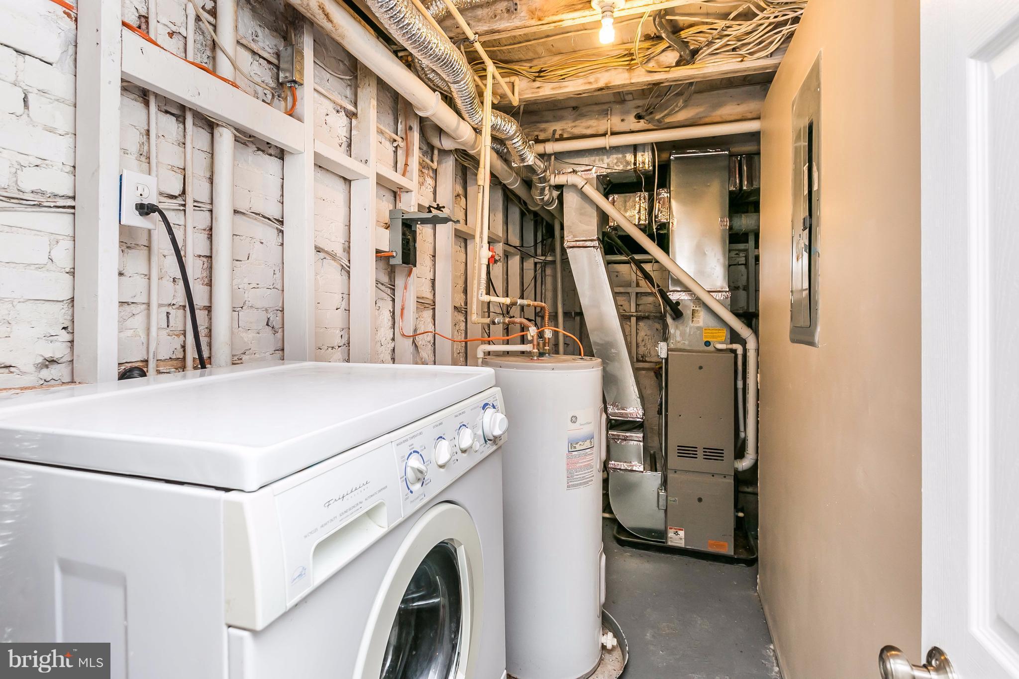 WASHINGTON VILLAGE - Residential