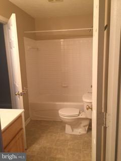 CHARLESTOWN COMMONS - Residential