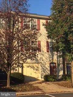 CHARLESTOWN COMMONS - Residential