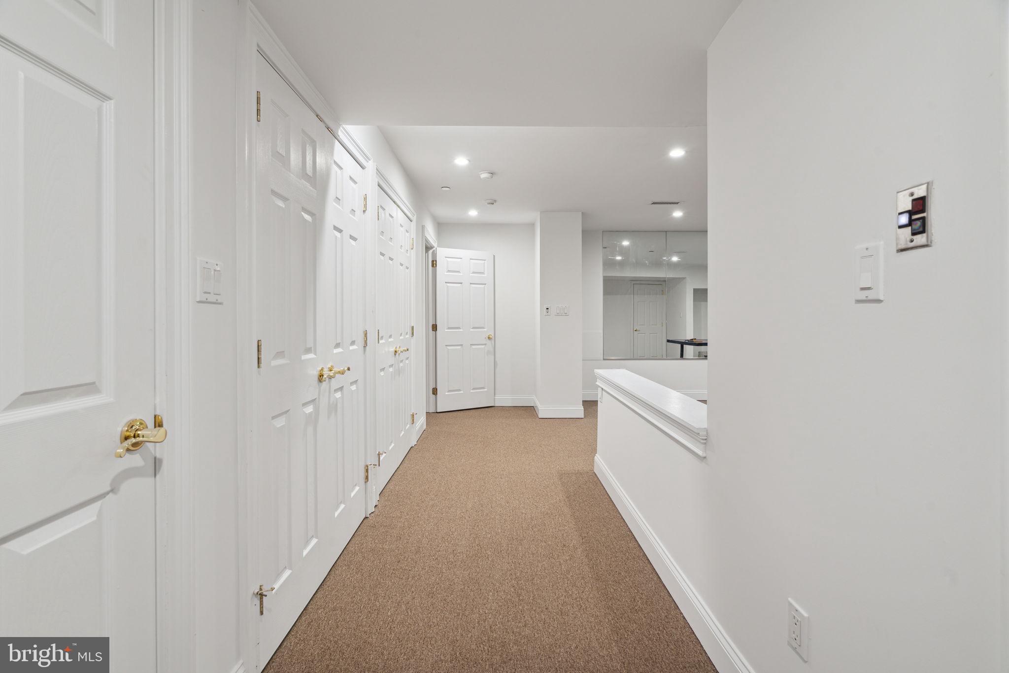 ART MUSEUM AREA - Residential