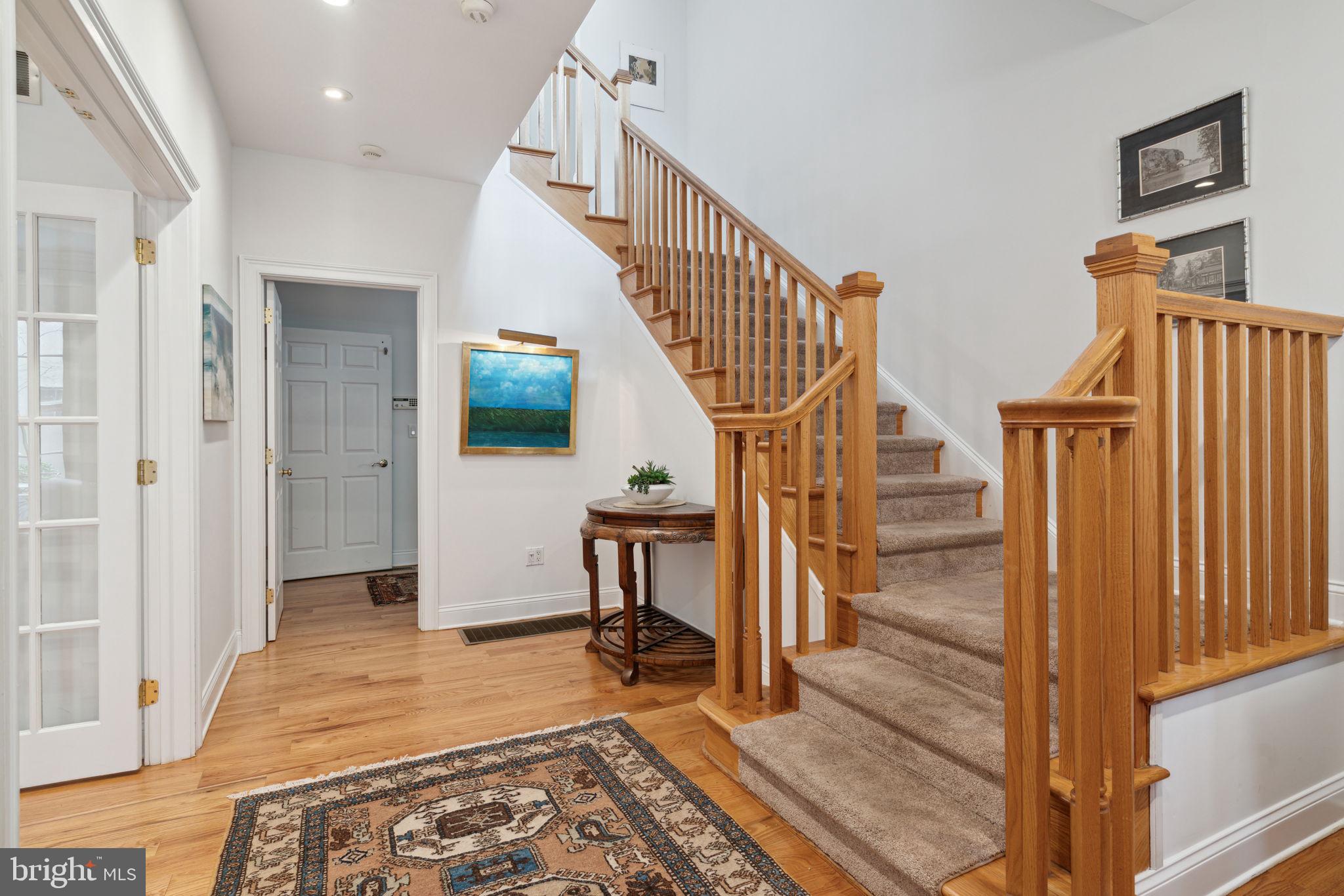 ART MUSEUM AREA - Residential