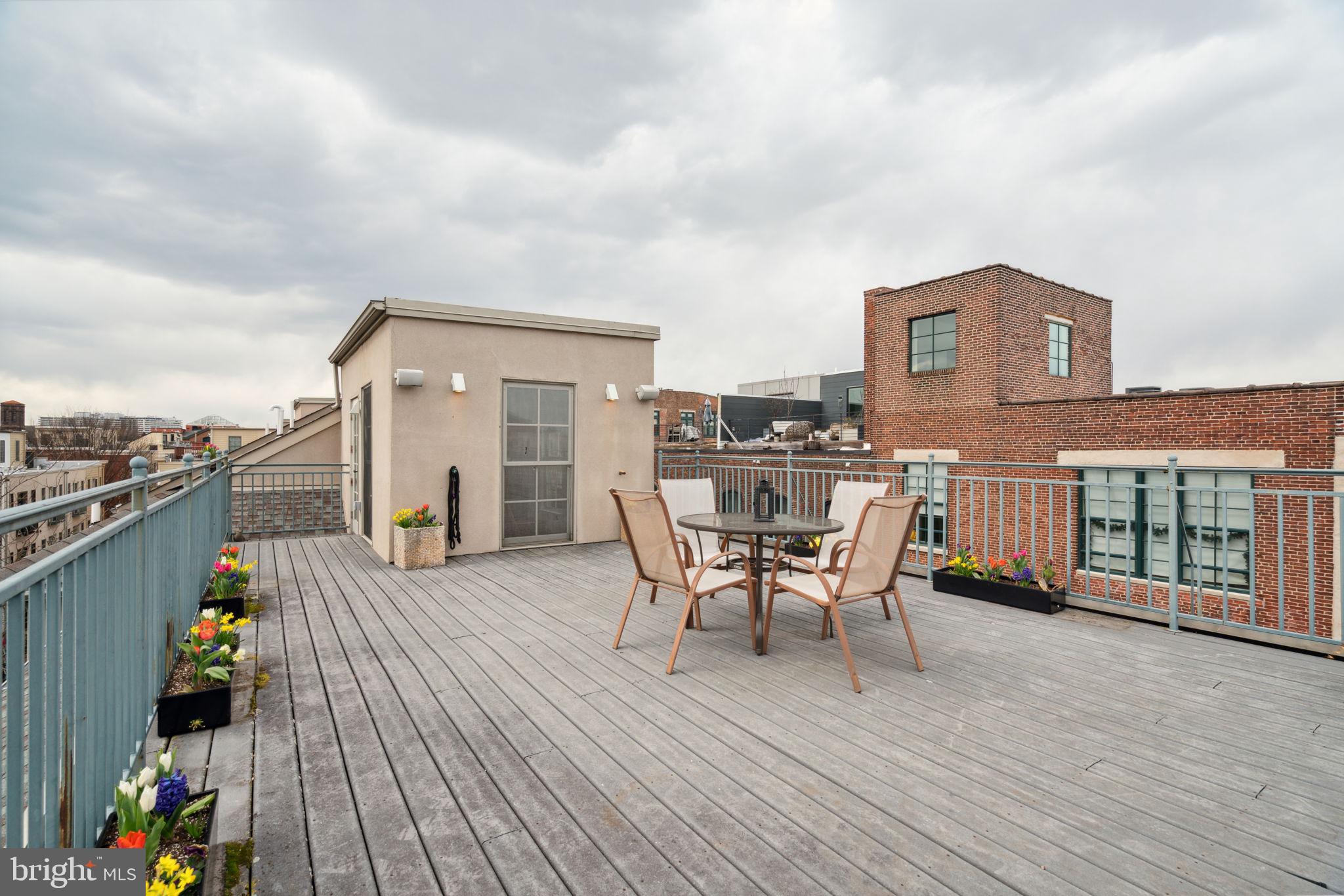 ART MUSEUM AREA - Residential