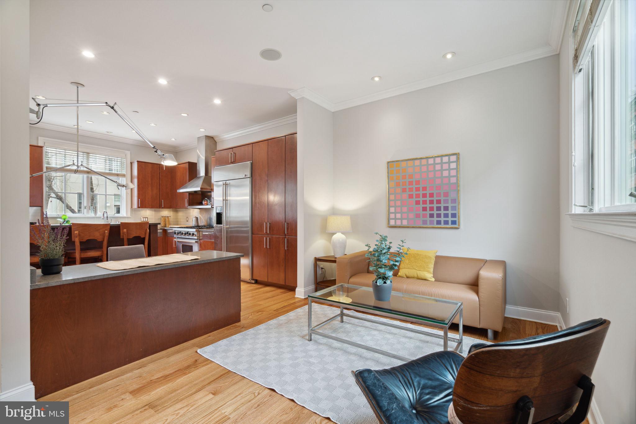 ART MUSEUM AREA - Residential