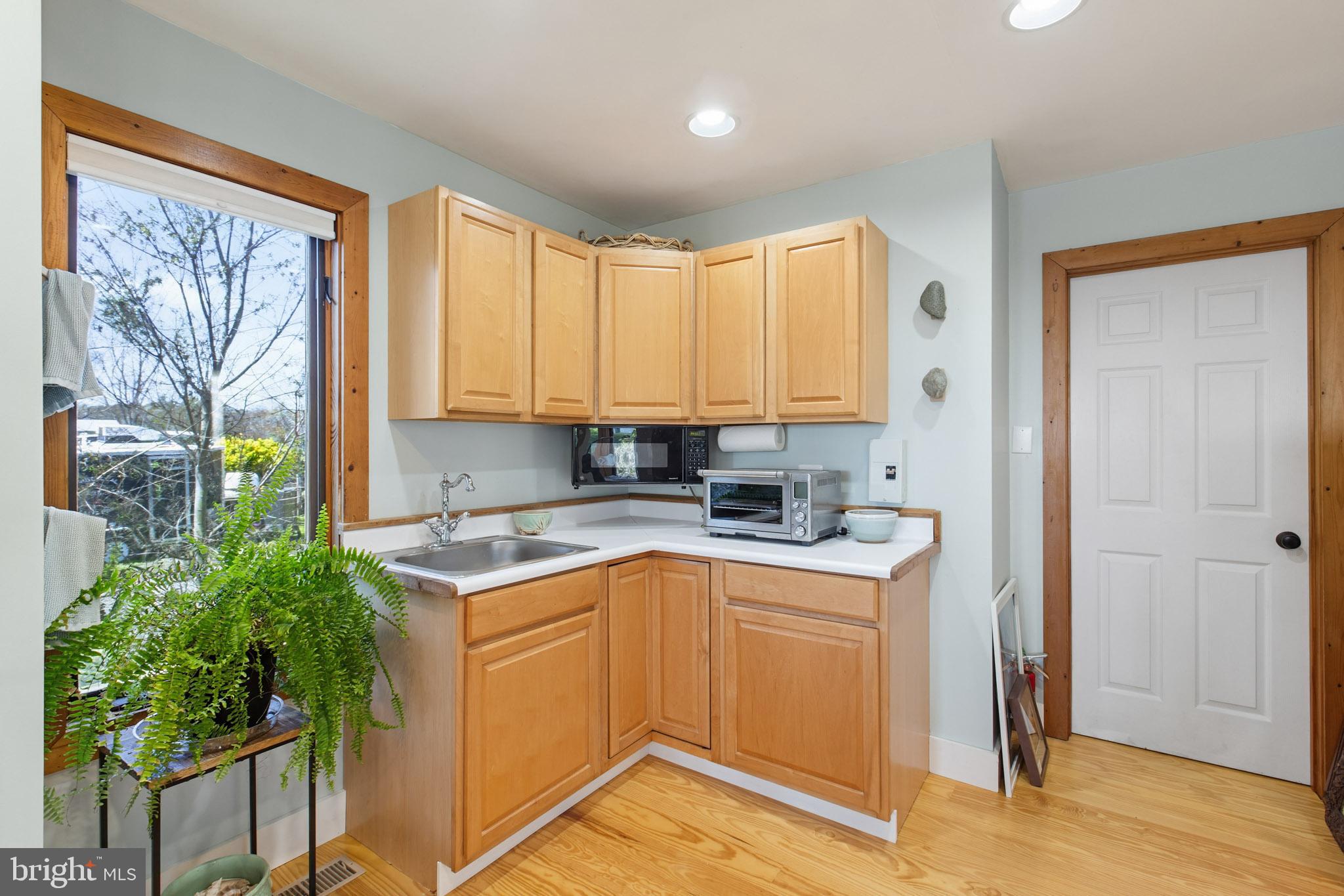 COMBS CREEK - Residential