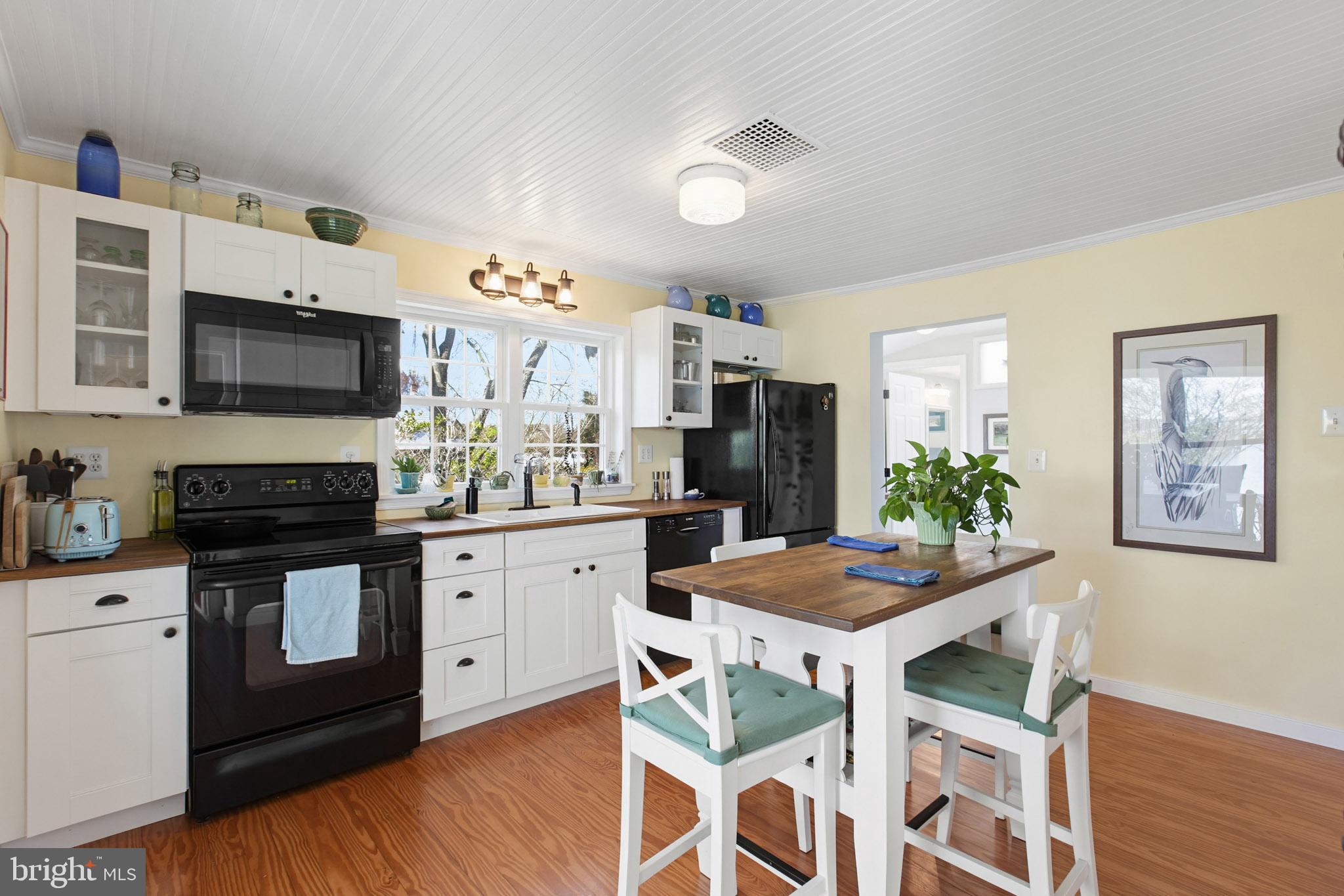 COMBS CREEK - Residential