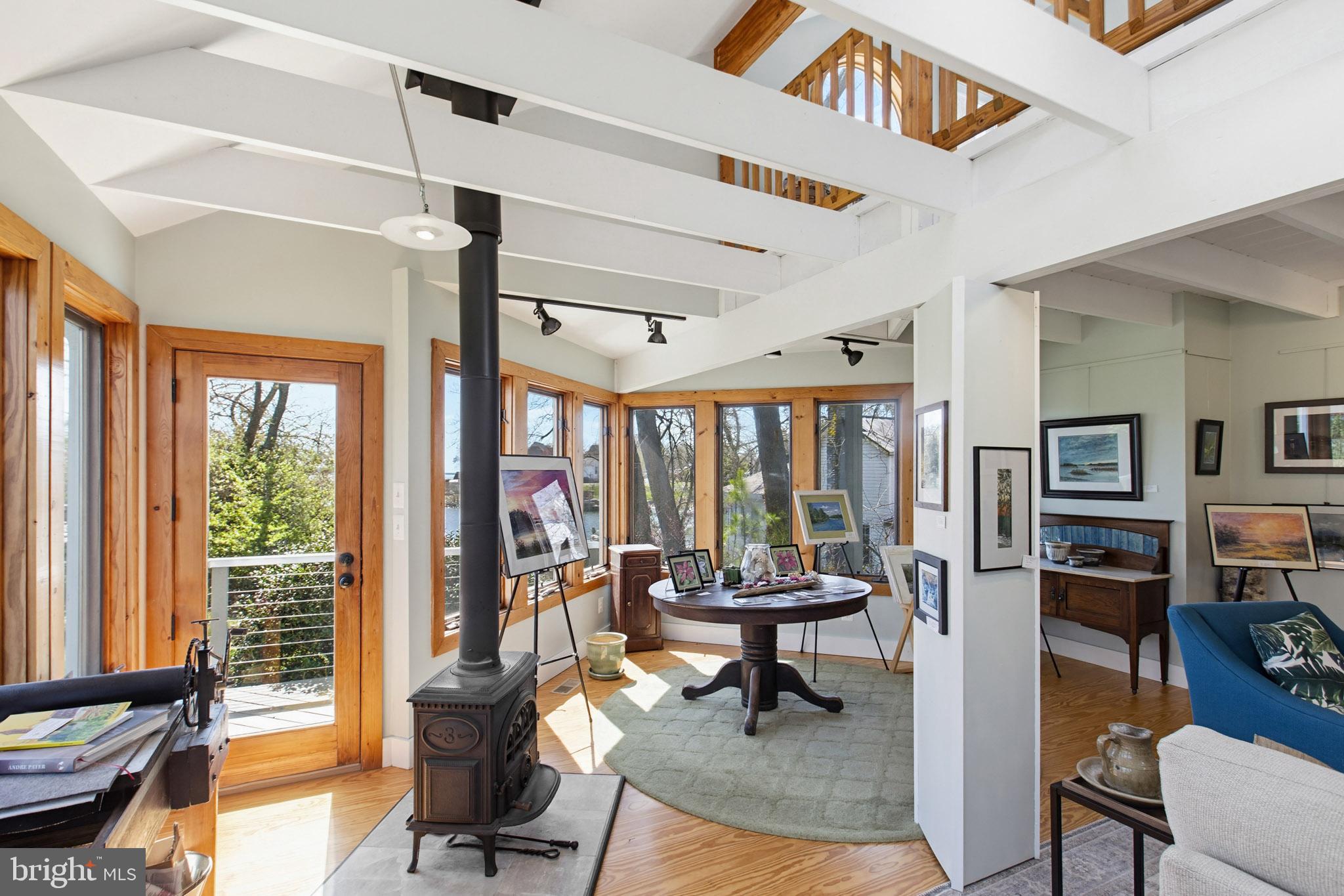 COMBS CREEK - Residential