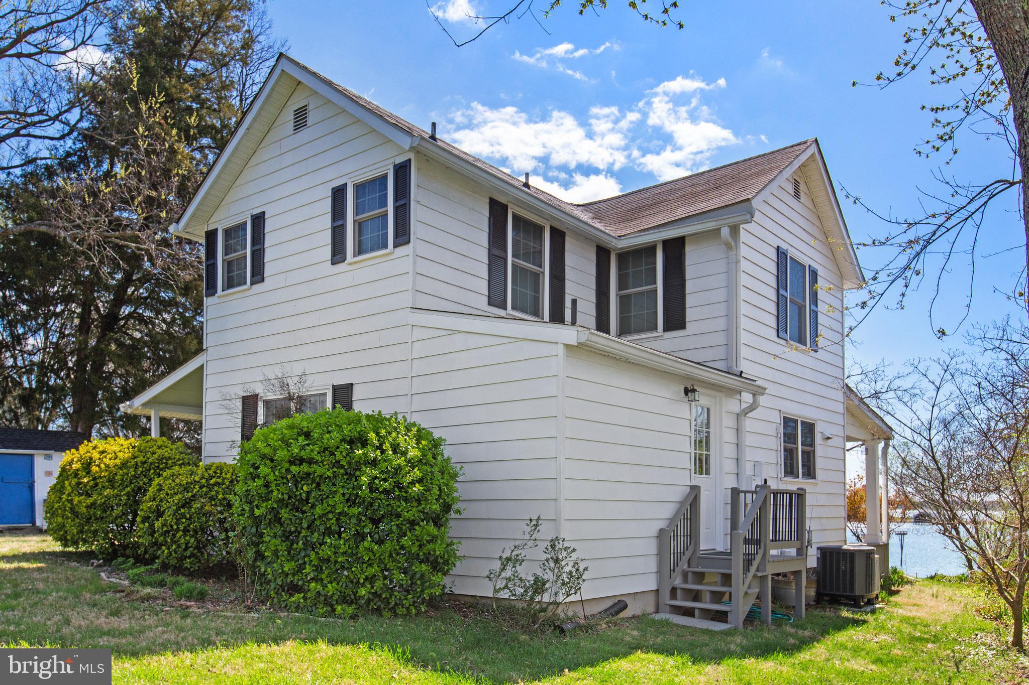 COMBS CREEK - Residential