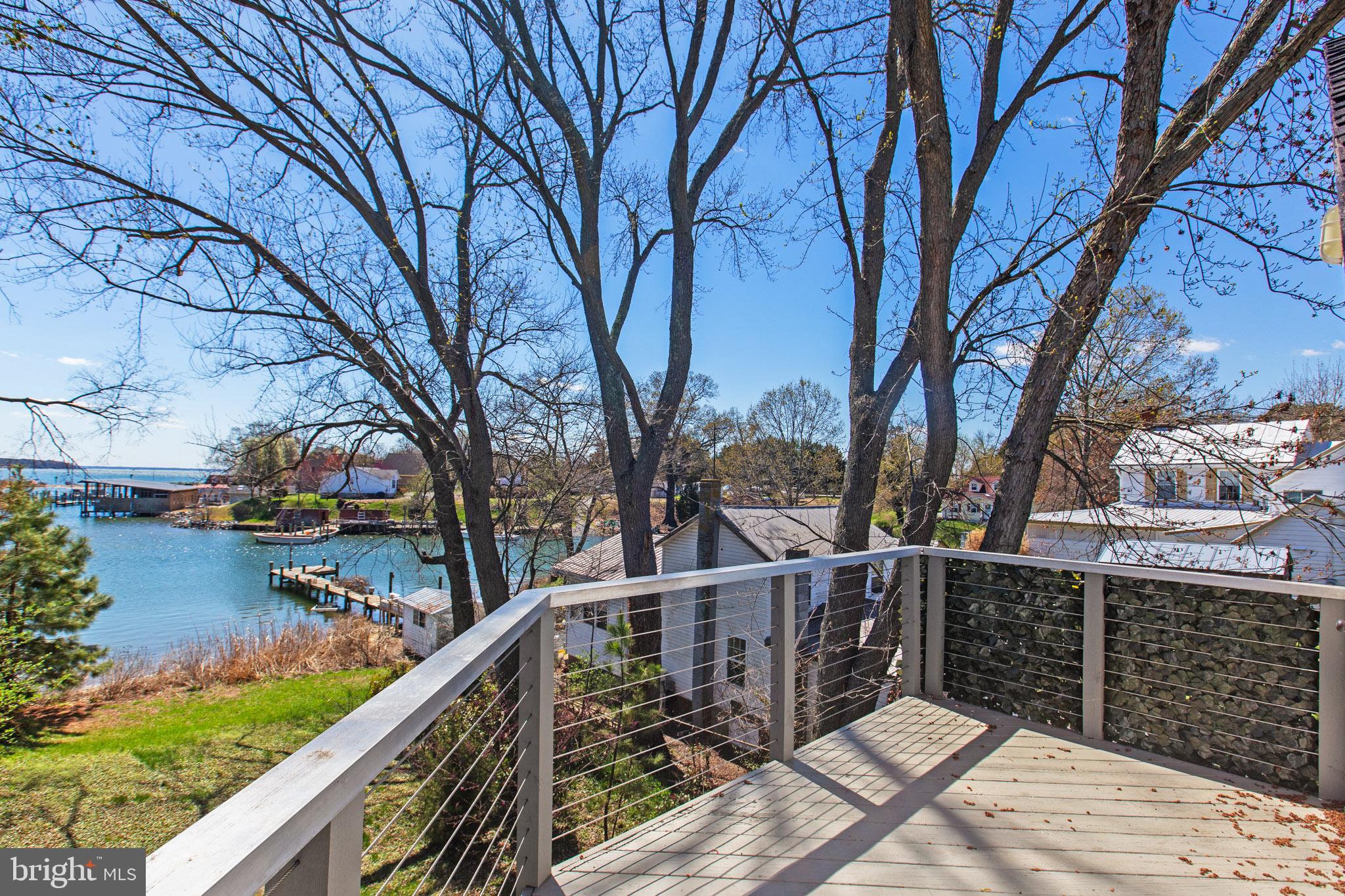 COMBS CREEK - Residential