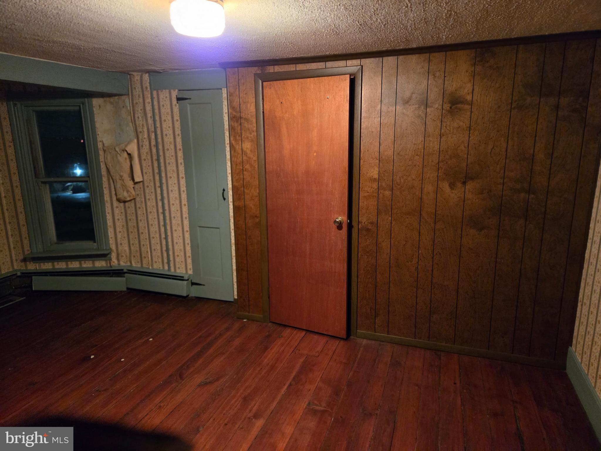 6 TOWNSHIP LINE ROAD