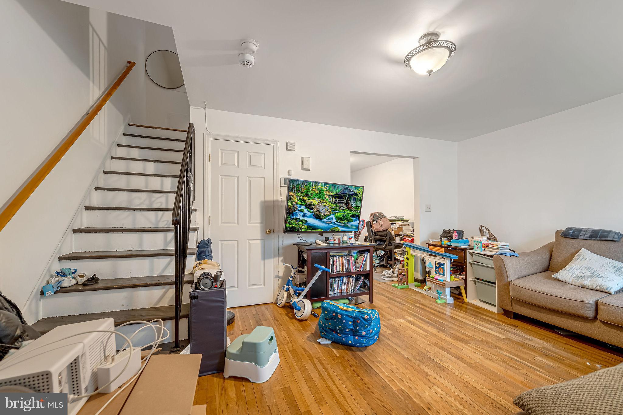 3120 S CONSTITUTION ROAD