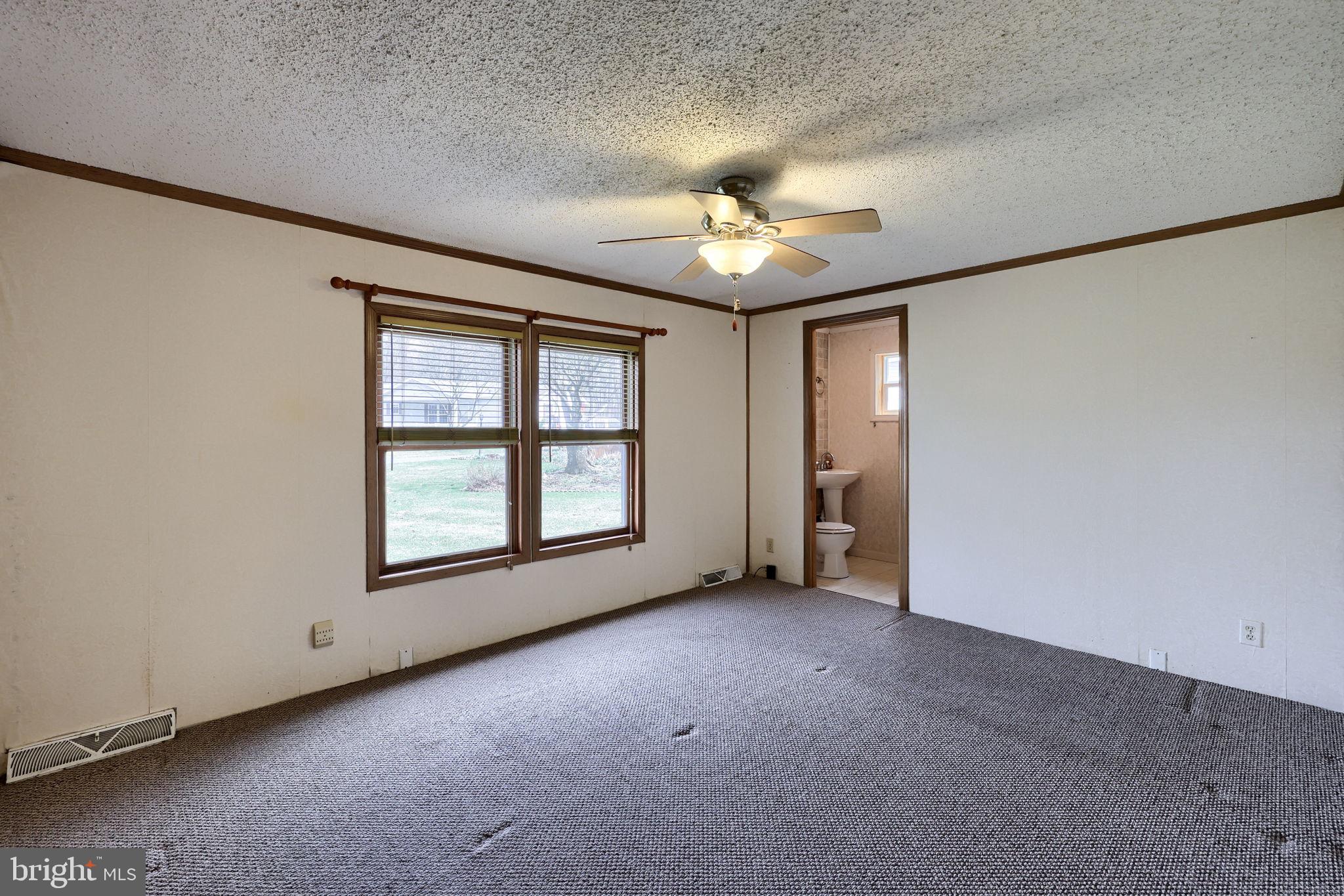 GRETNA SPRINGS COMMUNITY - Residential