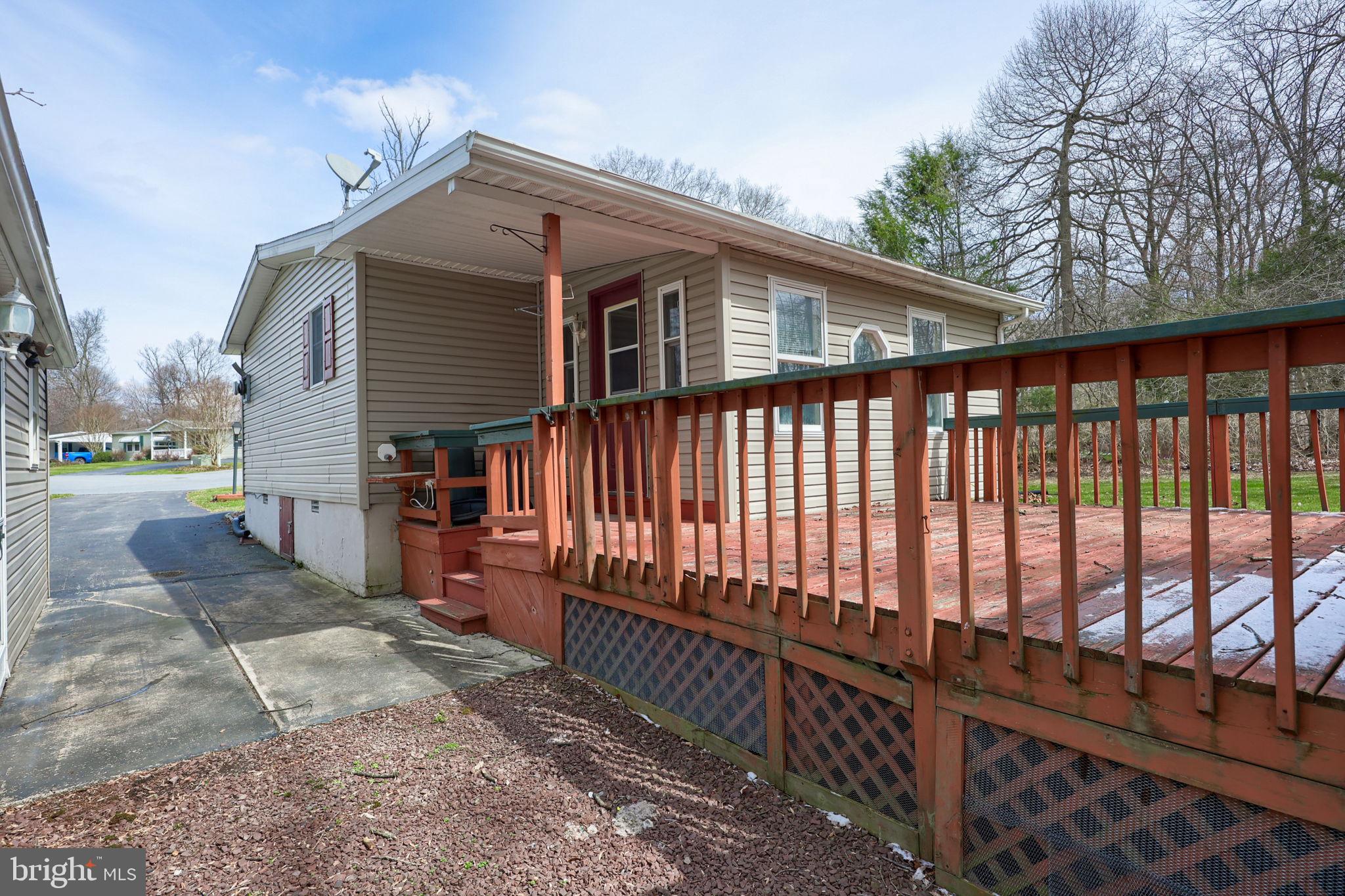 GRETNA SPRINGS COMMUNITY - Residential