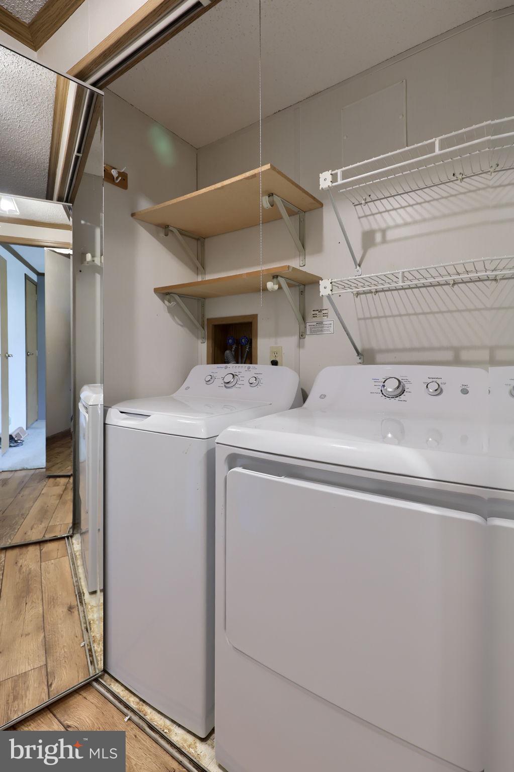 GRETNA SPRINGS COMMUNITY - Residential