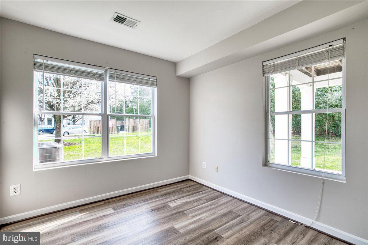 PROSPECT COVE AT LAKESID - Residential