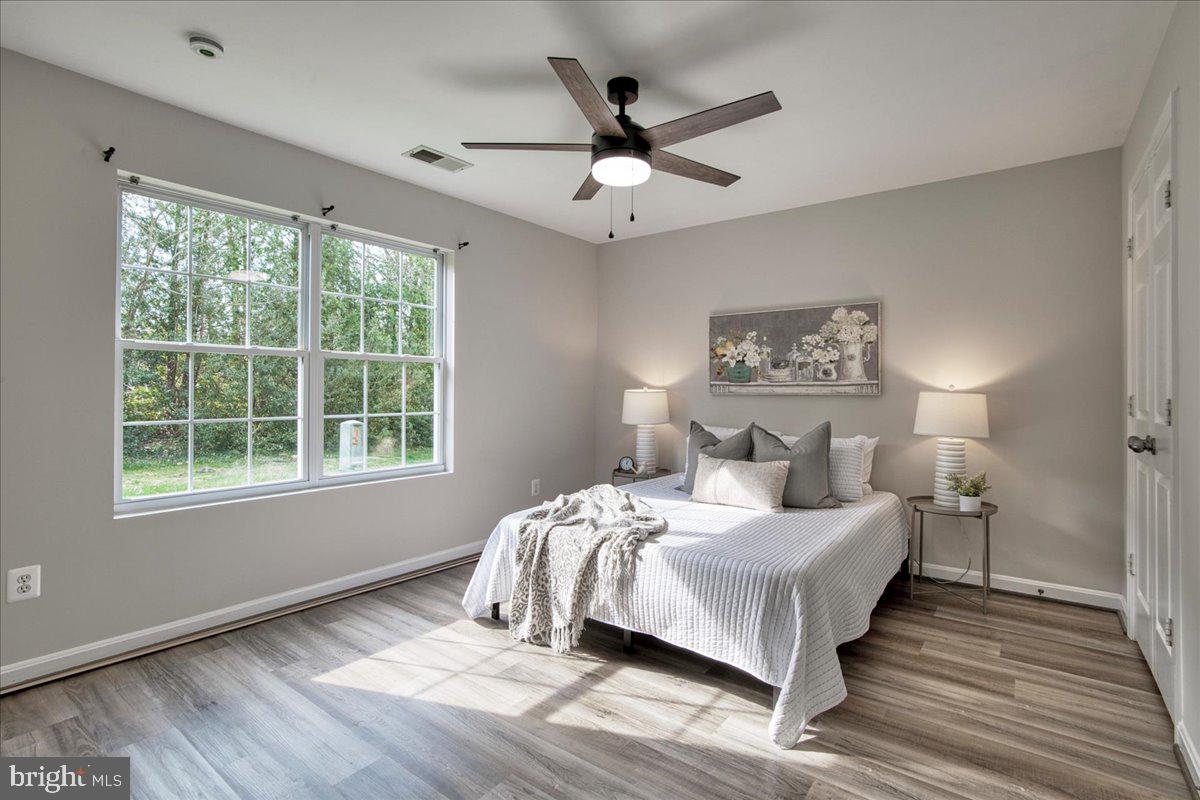 PROSPECT COVE AT LAKESID - Residential