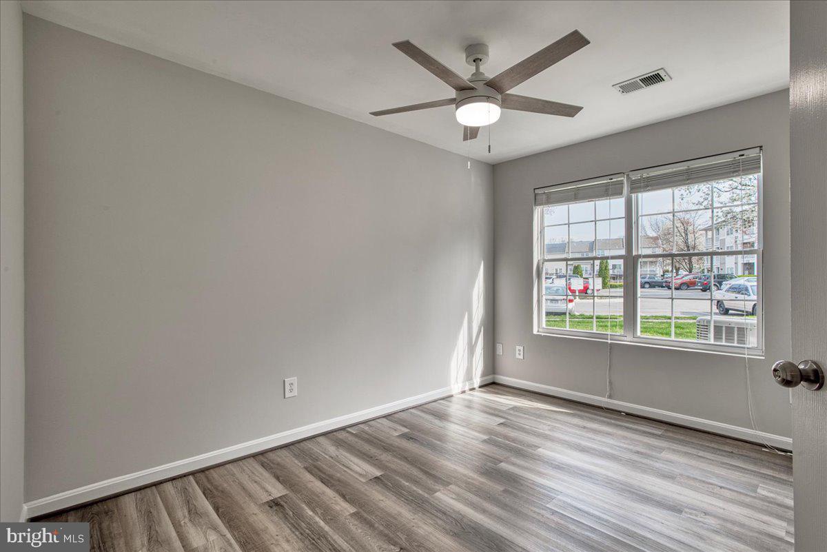 PROSPECT COVE AT LAKESID - Residential