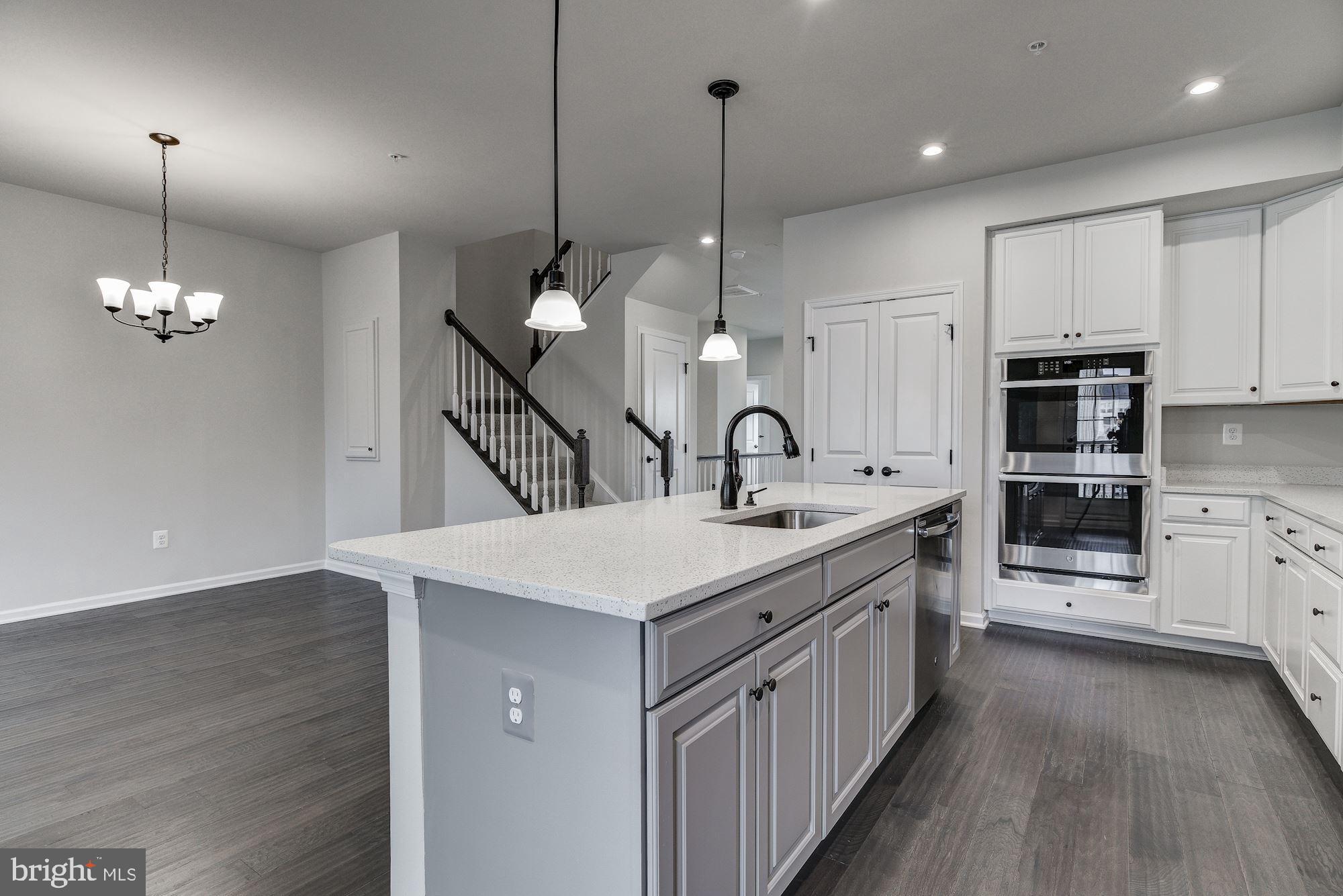 CABIN BRANCH - Residential