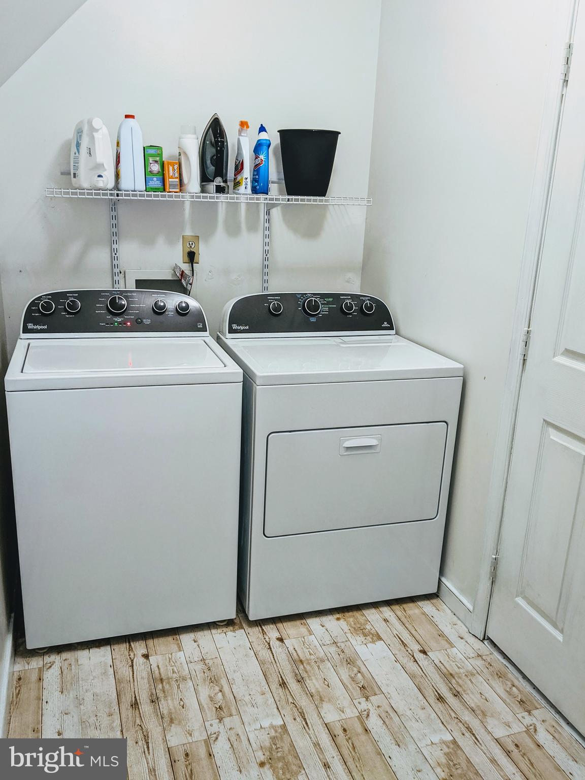 LAKE CAROLINE - Residential