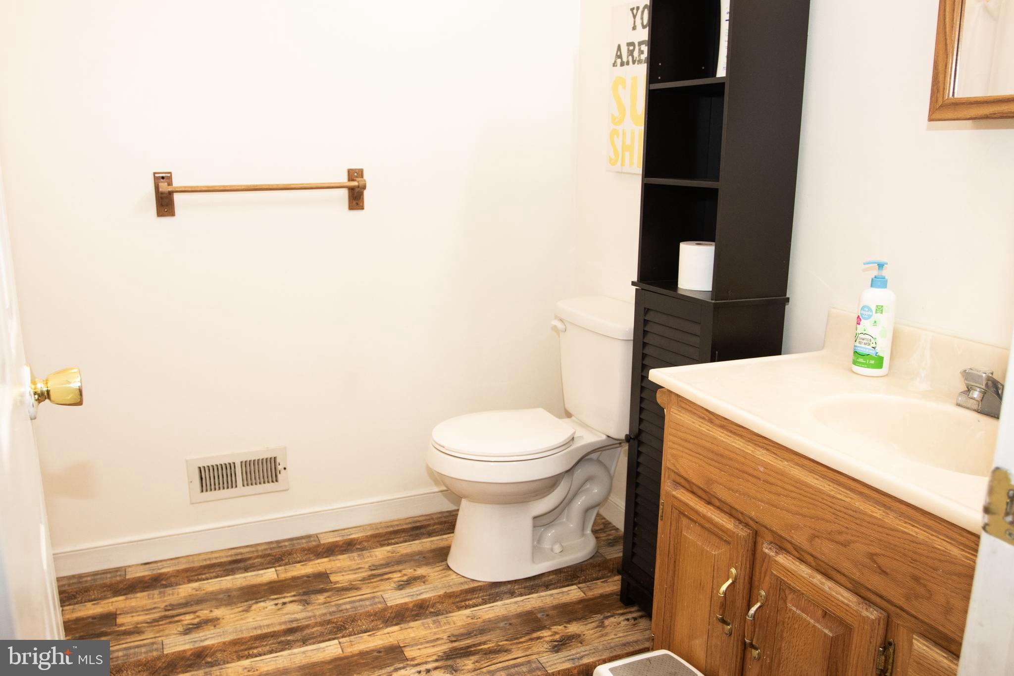 LAKE CAROLINE - Residential