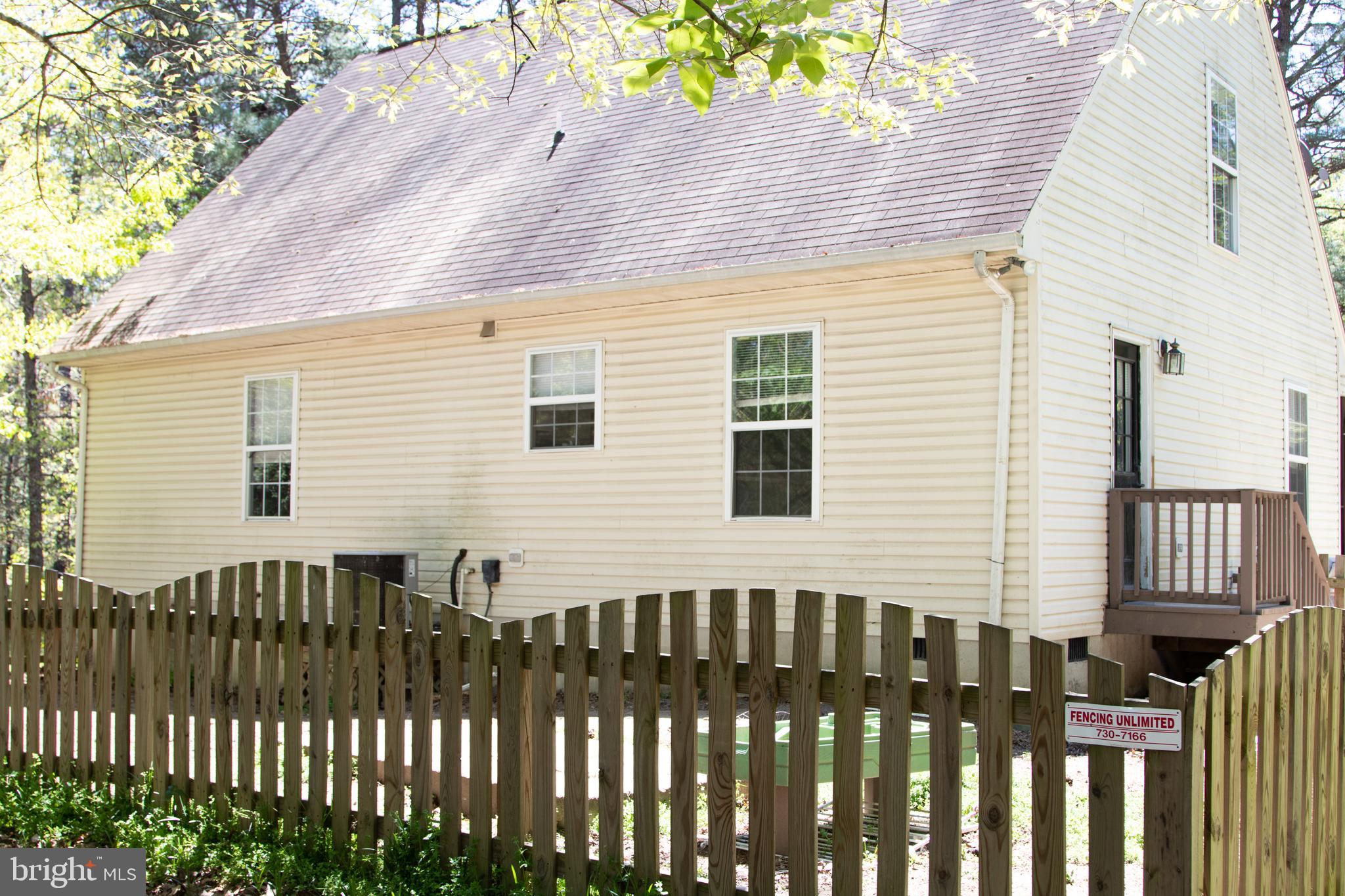 LAKE CAROLINE - Residential