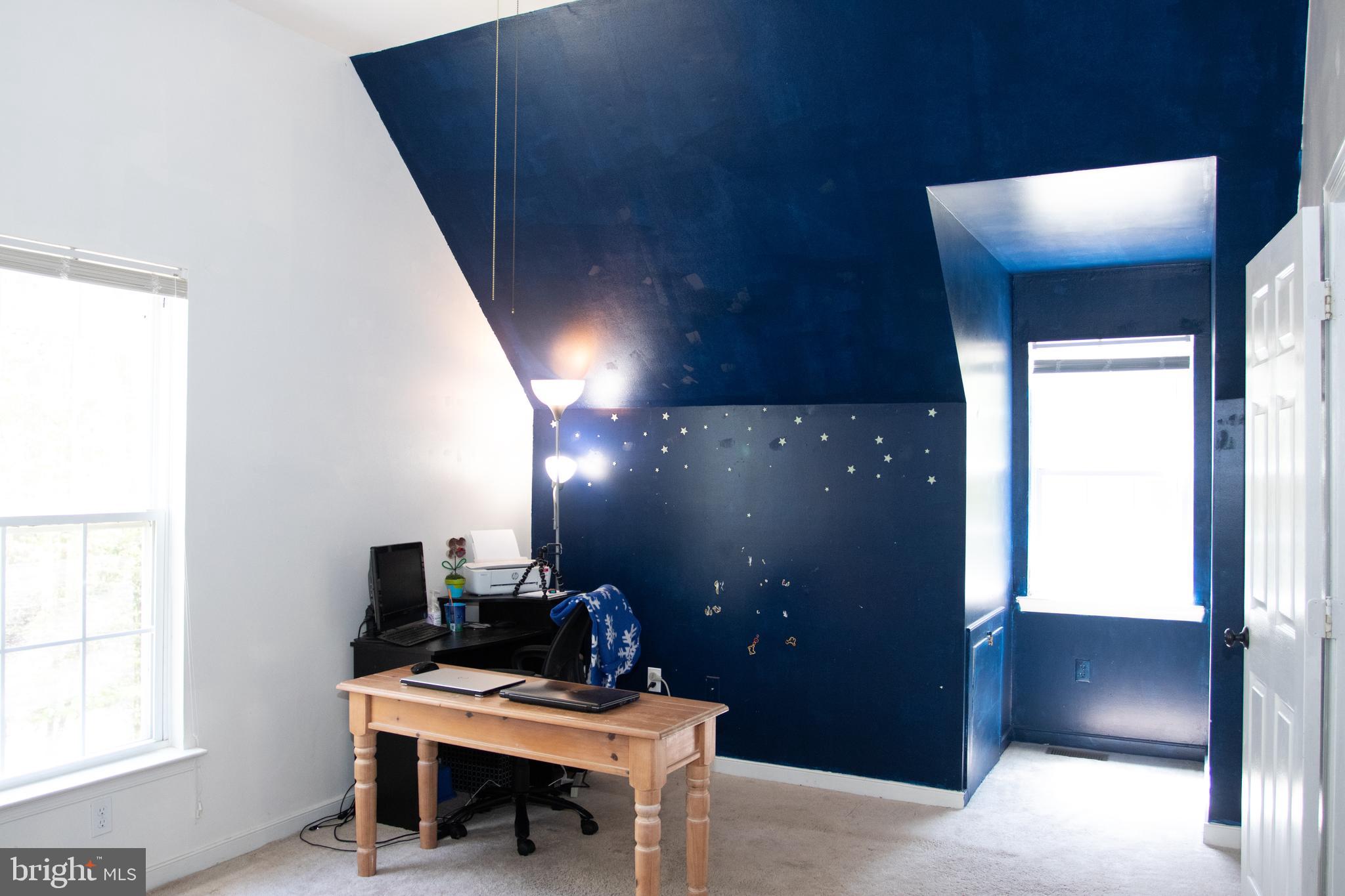 LAKE CAROLINE - Residential